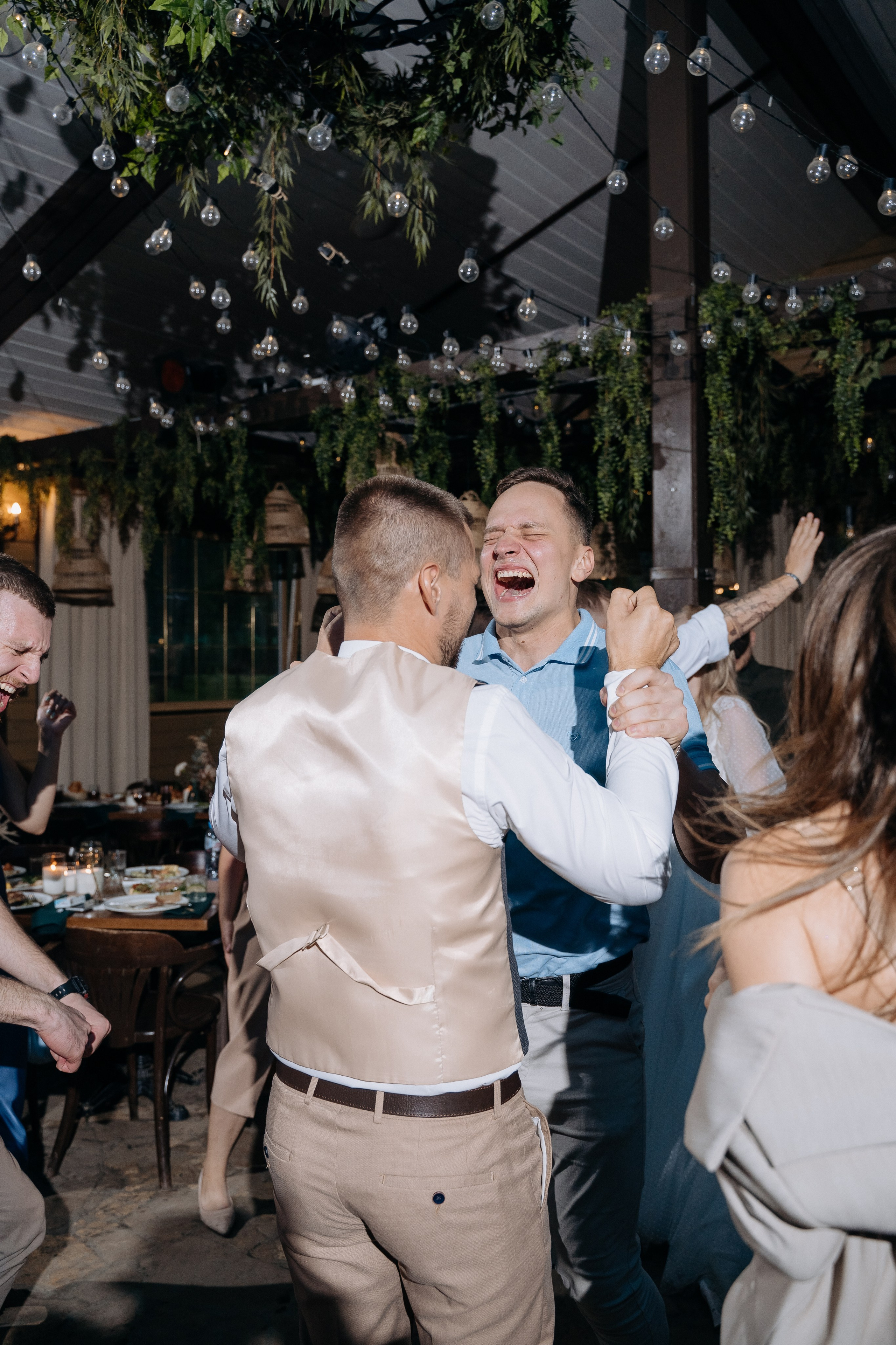 Влад и Бэлла. Свадебный и семейный фотограф в Новосибирске Наталья Зорина