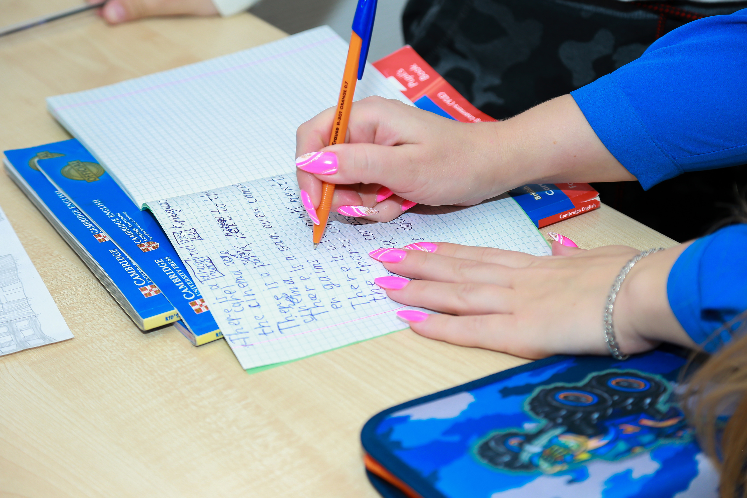 Репортаж урока. Выпускные альбомы Саратов Энгельс фотограф Титова Ирина