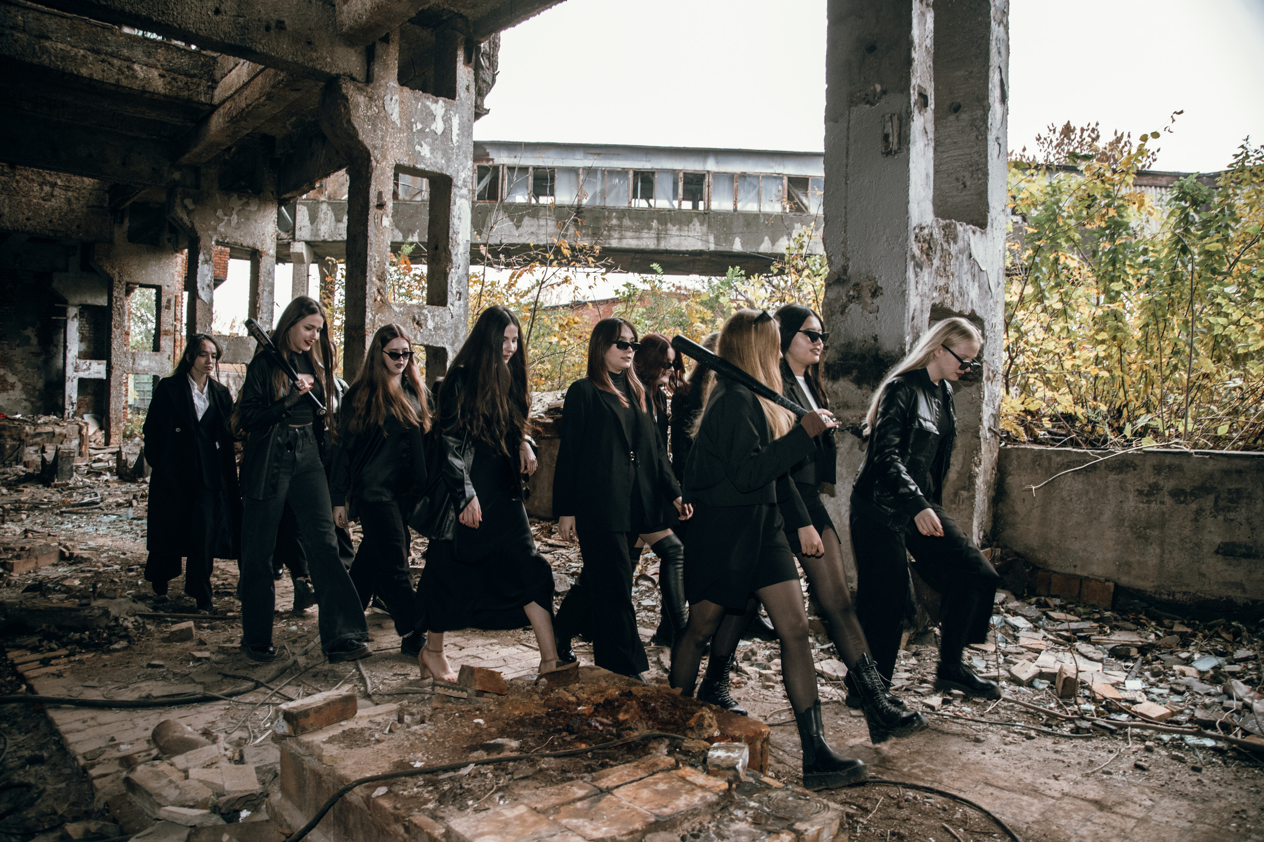 Съёмка  на заброшенном заводе Энгельс