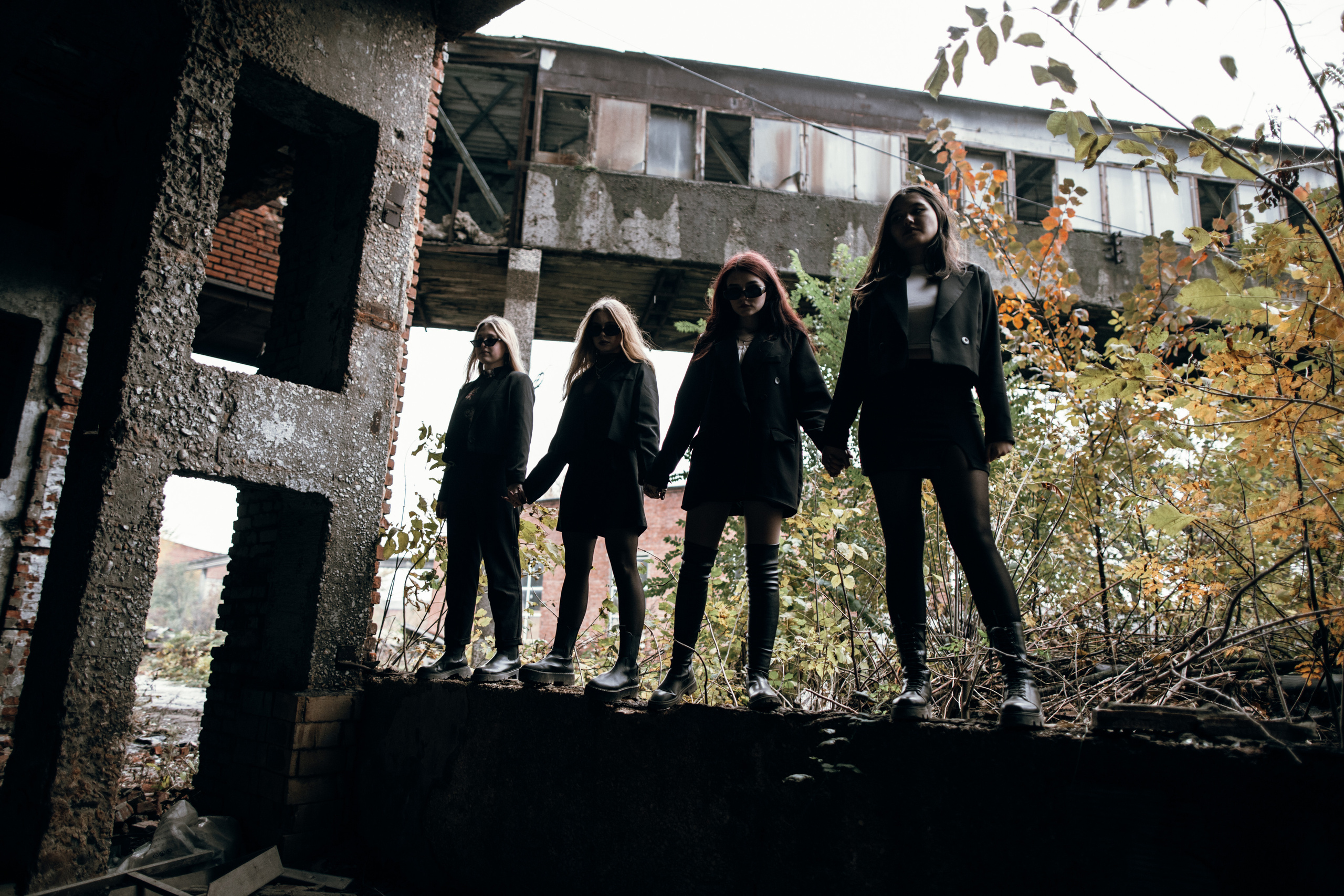 Фотосессия на выпускной альбом 11 класс Саратов. Выпускные альбомы Саратов Энгельс фотограф Титова Ирина