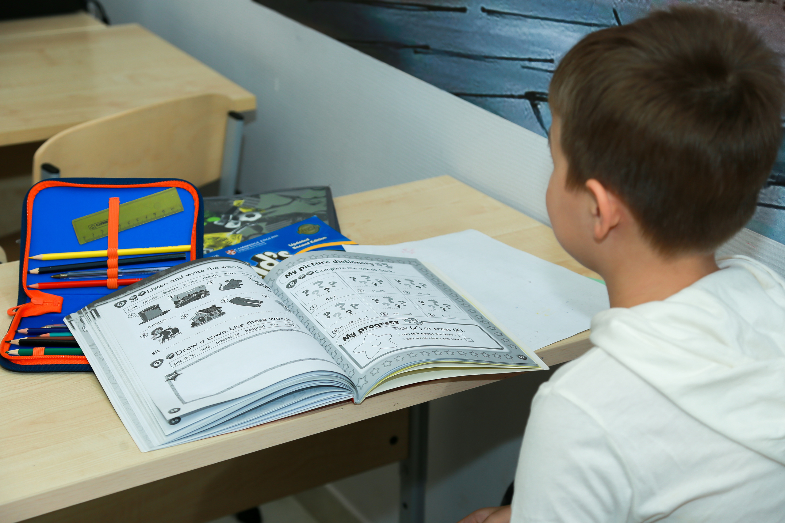 Репортаж урока. Выпускные альбомы Саратов Энгельс фотограф Титова Ирина