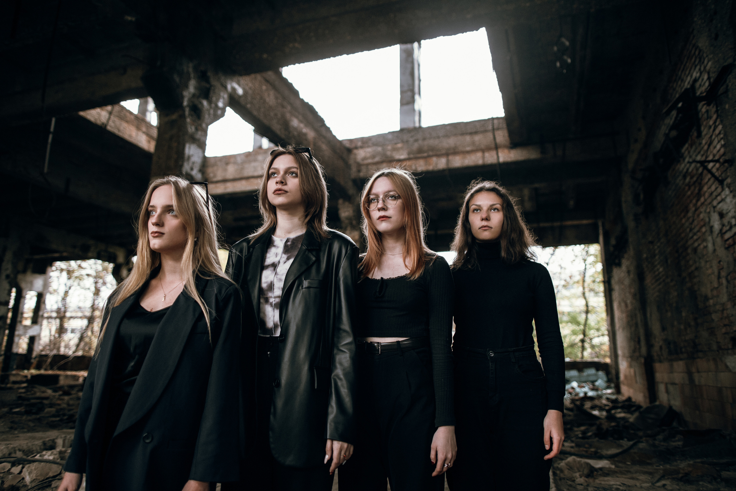 Фотосессия на выпускной альбом 11 класс Саратов. Выпускные альбомы Саратов Энгельс фотограф Титова Ирина