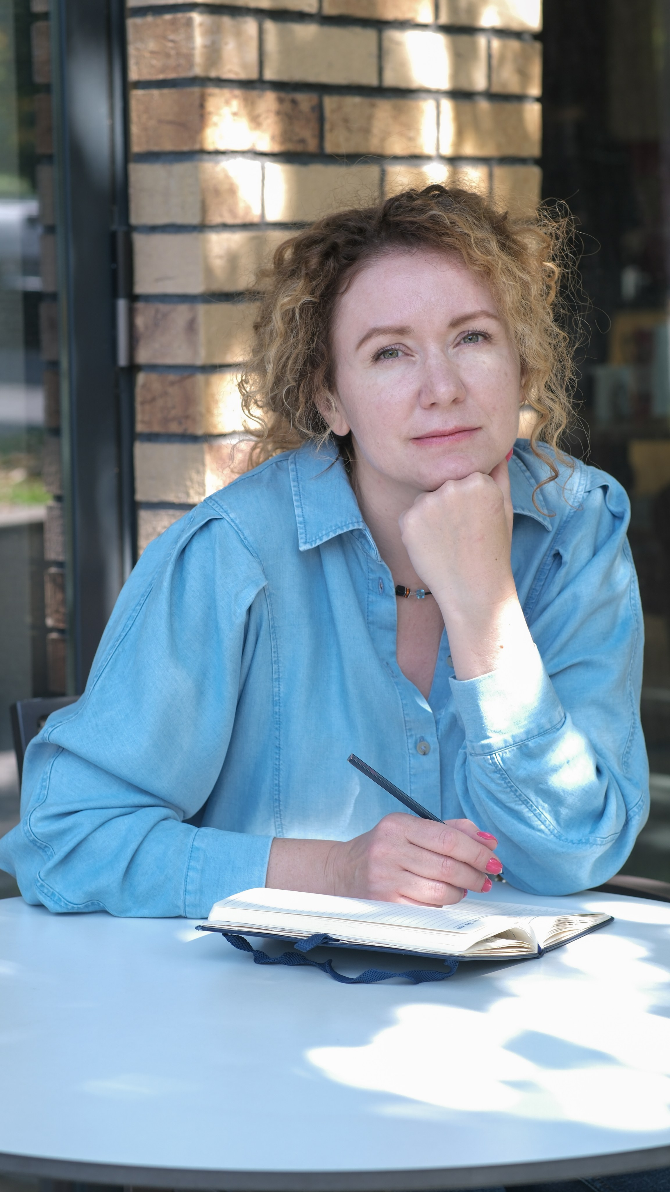 Портреты. Художница в Алматы Мухамед-Рахимова Джамиля