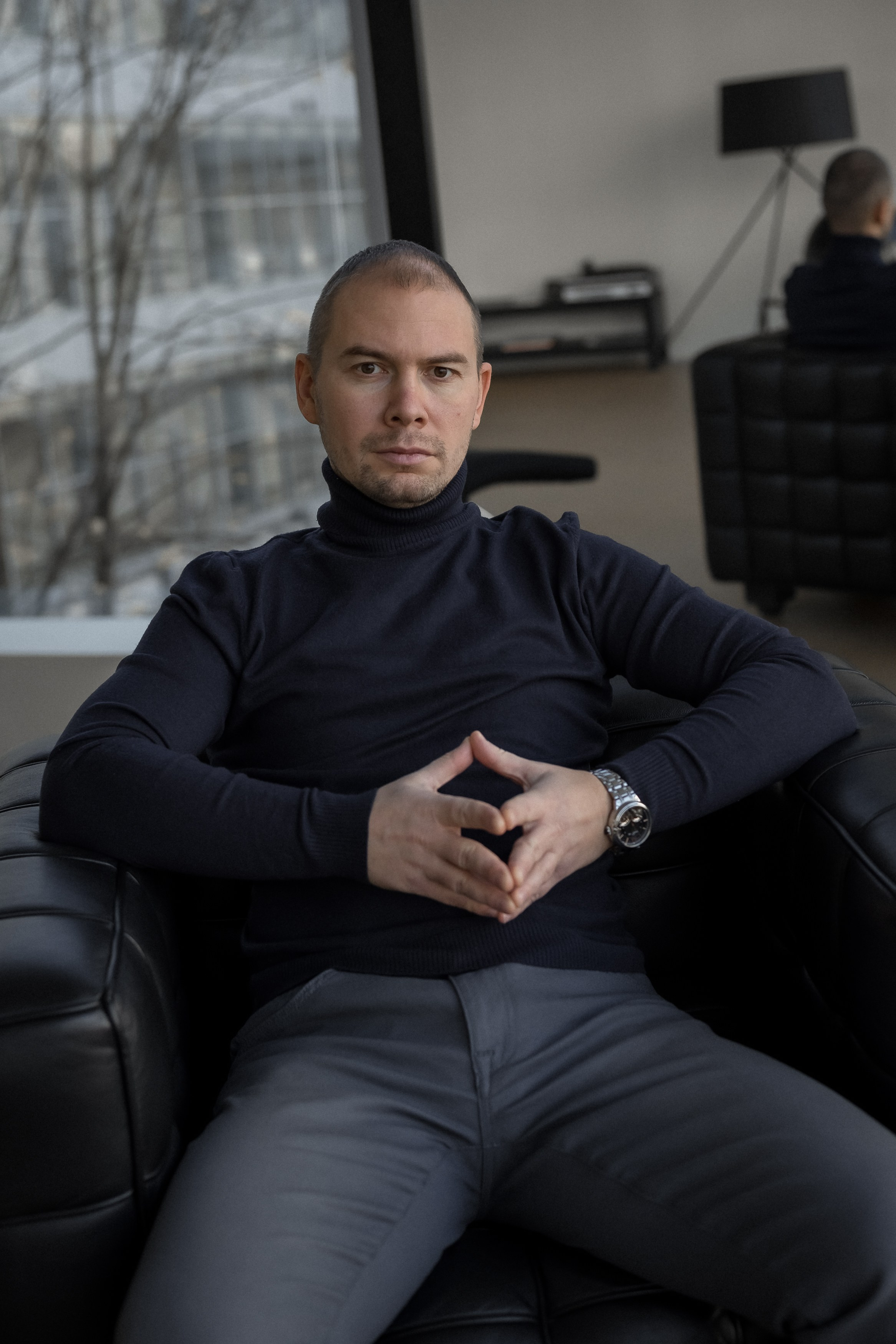 Бизнес портрет для руководителя. КОНТЕНТ |БРЕНД фотограф Санкт-Петербург — Жанна Олтаржевская