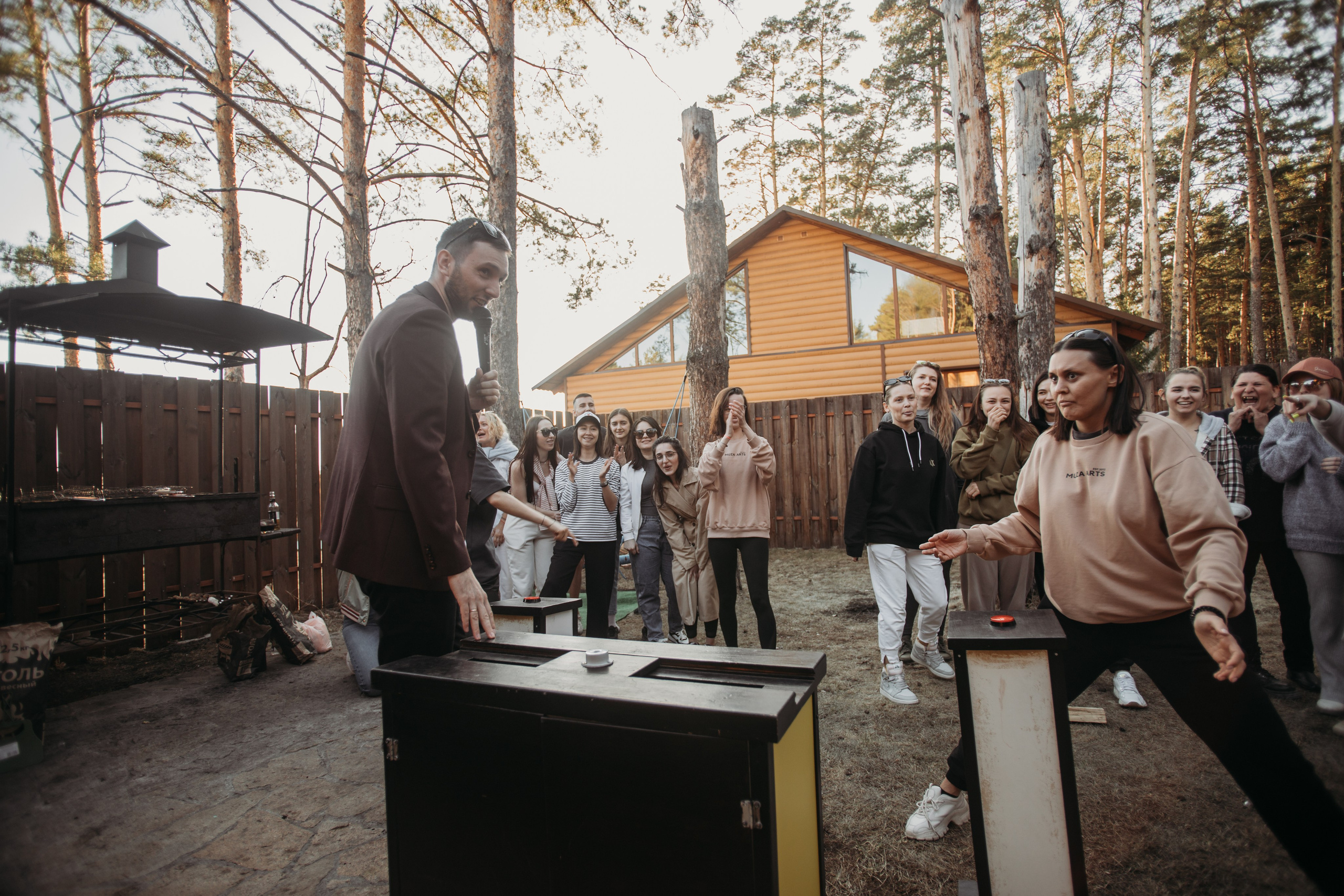 Корпоратив Muza_Arts. Венера Гайн. Репортажный фотограф  Тюмень. Обучение фотографии с 0