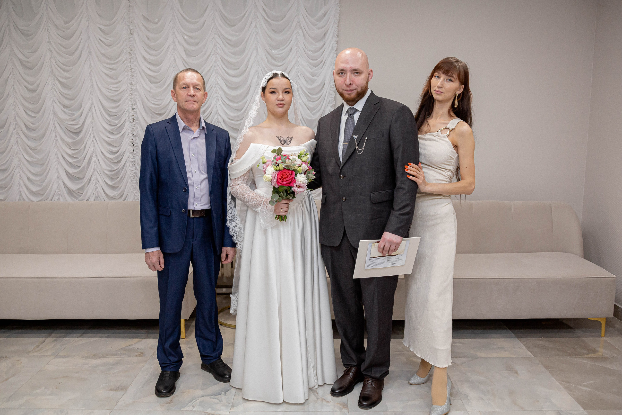Свадебная фотосъёмка в ЗАГСЕ. Свадебный фотограф видеограф Чебоксары
