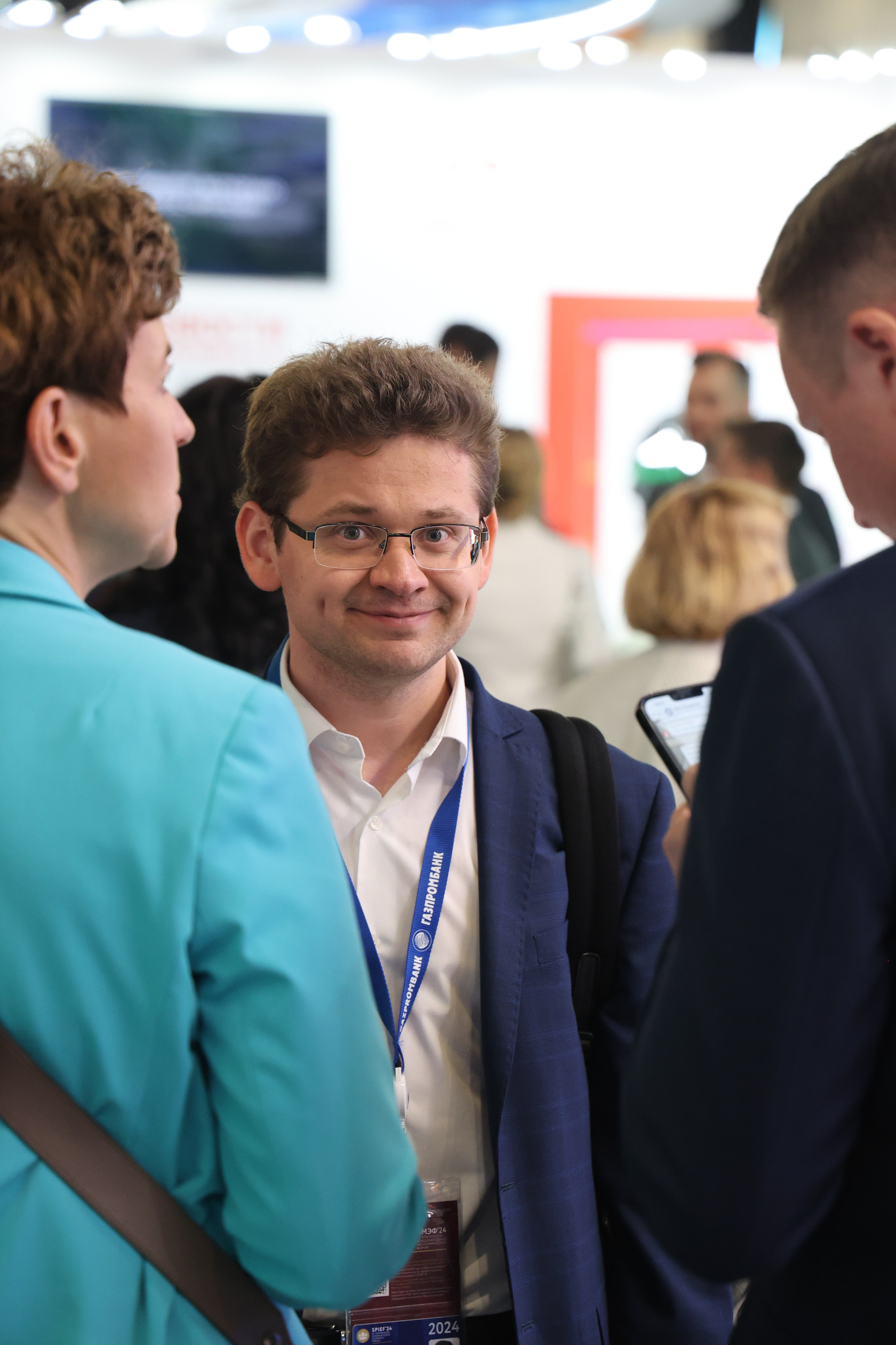 Aleksandr Rasskazchikov — Photographer