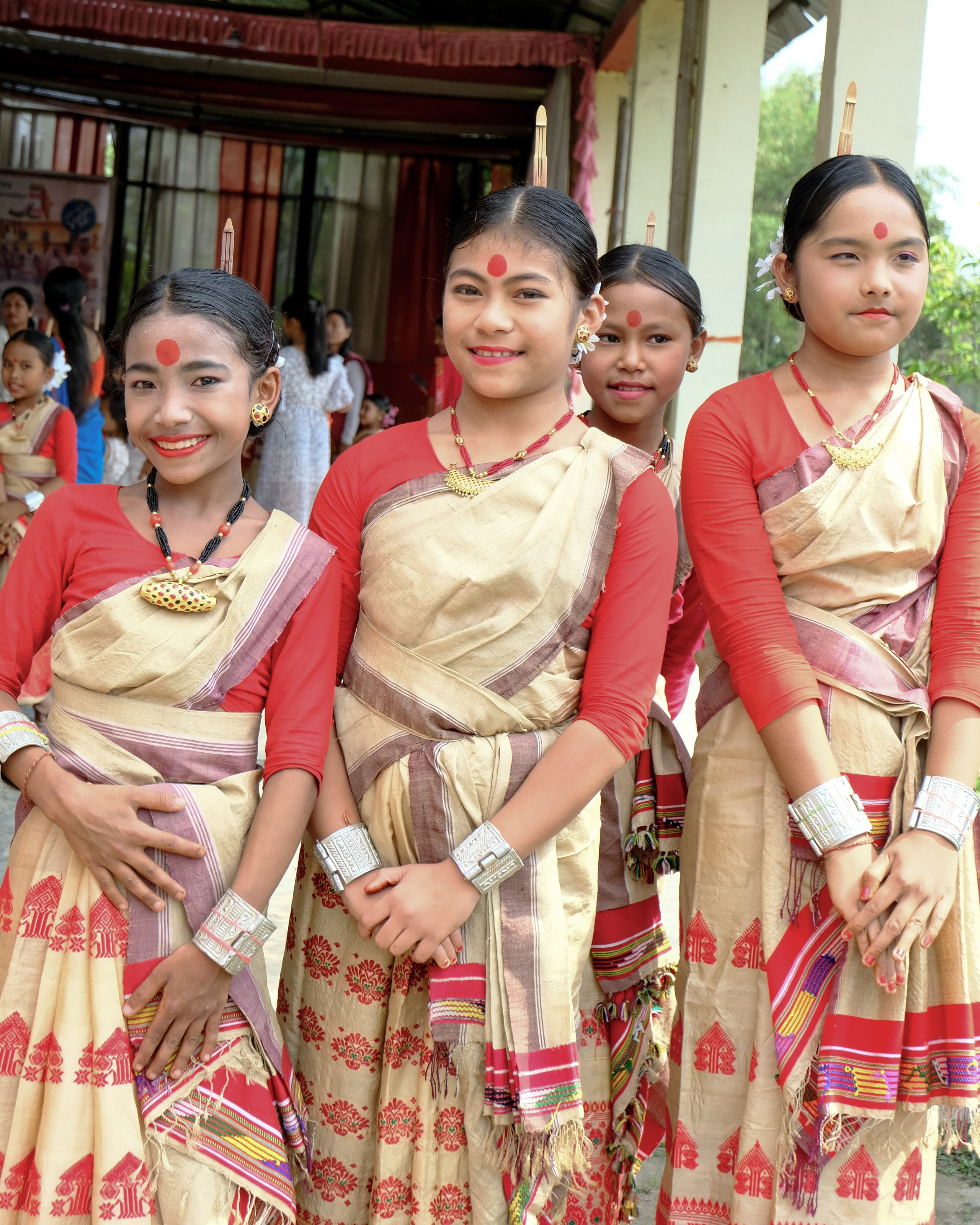 Крестный ход и танцы. Фотографии из путешествий