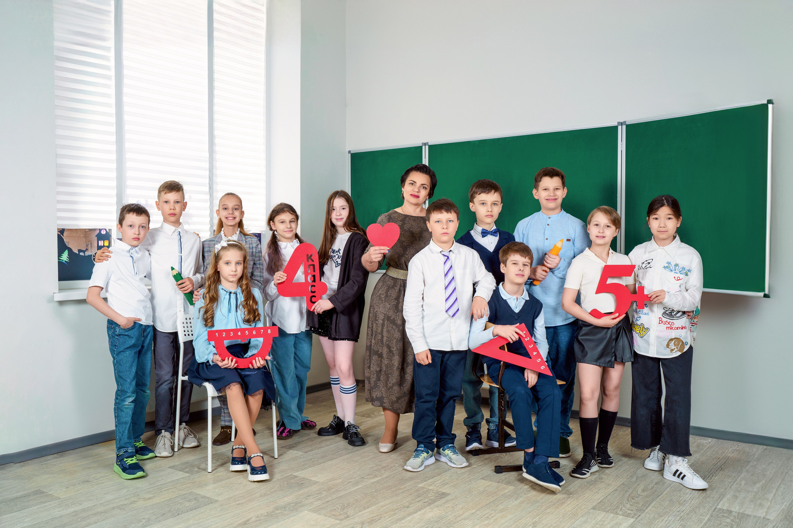 ОБЩЕЕ ФОТО КЛАССА И ВИНЬЕТКА. Школьная фотостудия «Like Moment» в Строгино