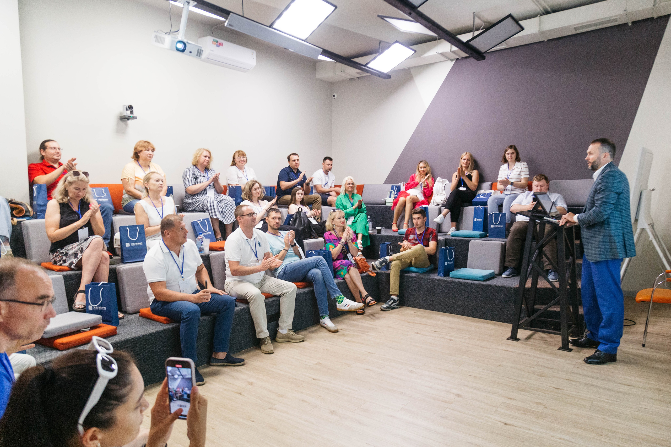 Фотоотчёт, репортаж с любого вашего мероприятия