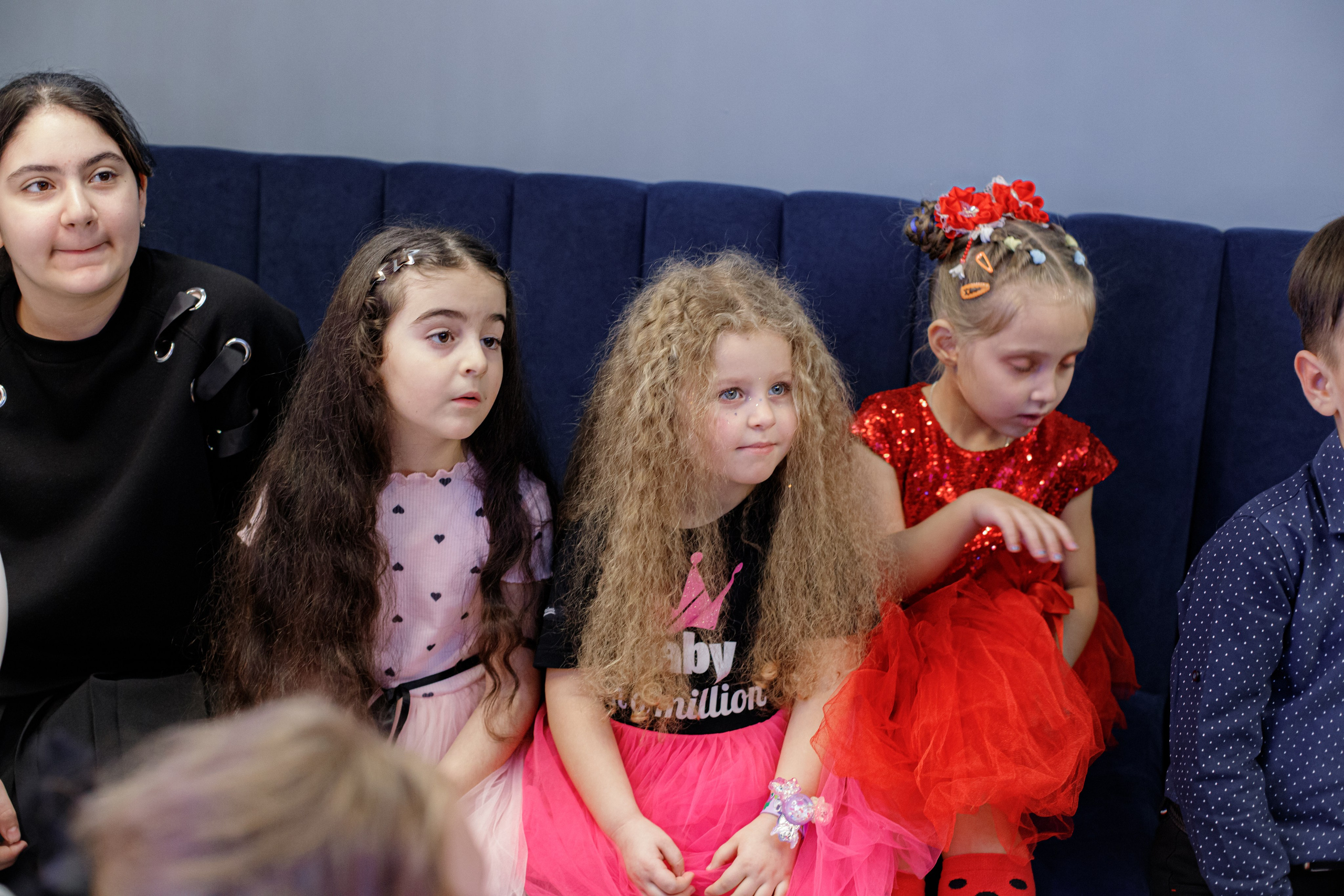 ASIA'S BIRTHDAY PARTY. Photokarish