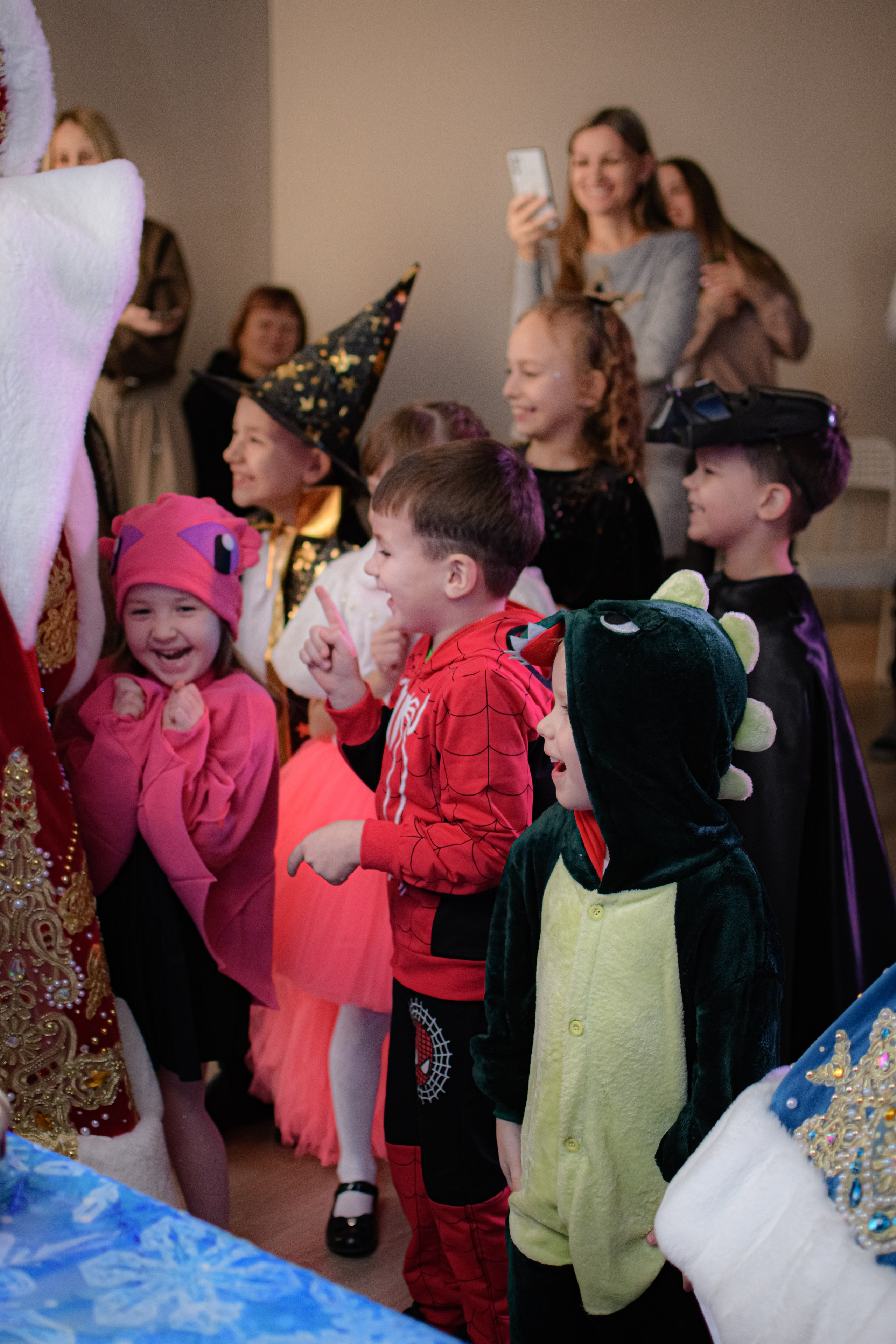 HAPPY NEW YEAR. Photokarish