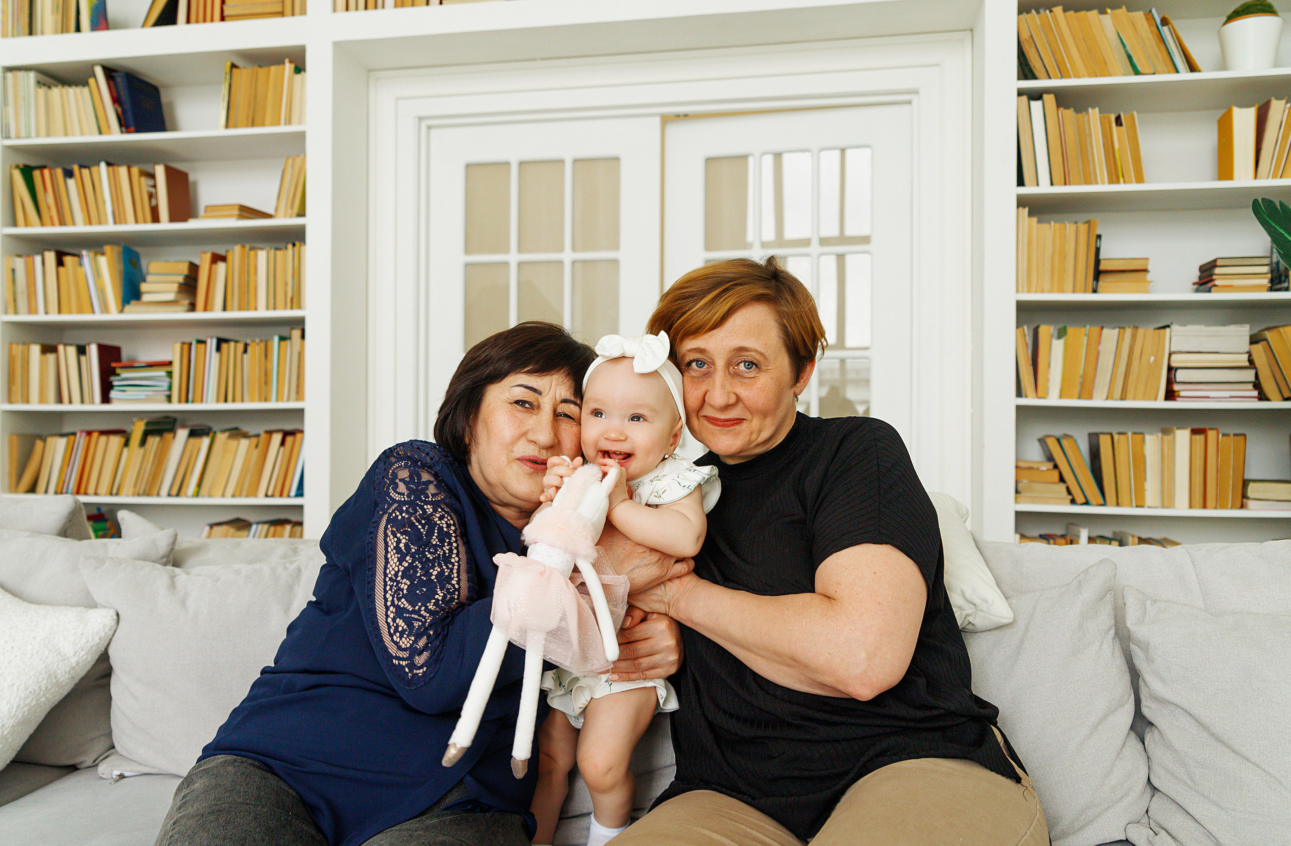 Семейная фотостудия. Семейный, свадебный и детский фотограф в Новосибирске Ольга Хидченко