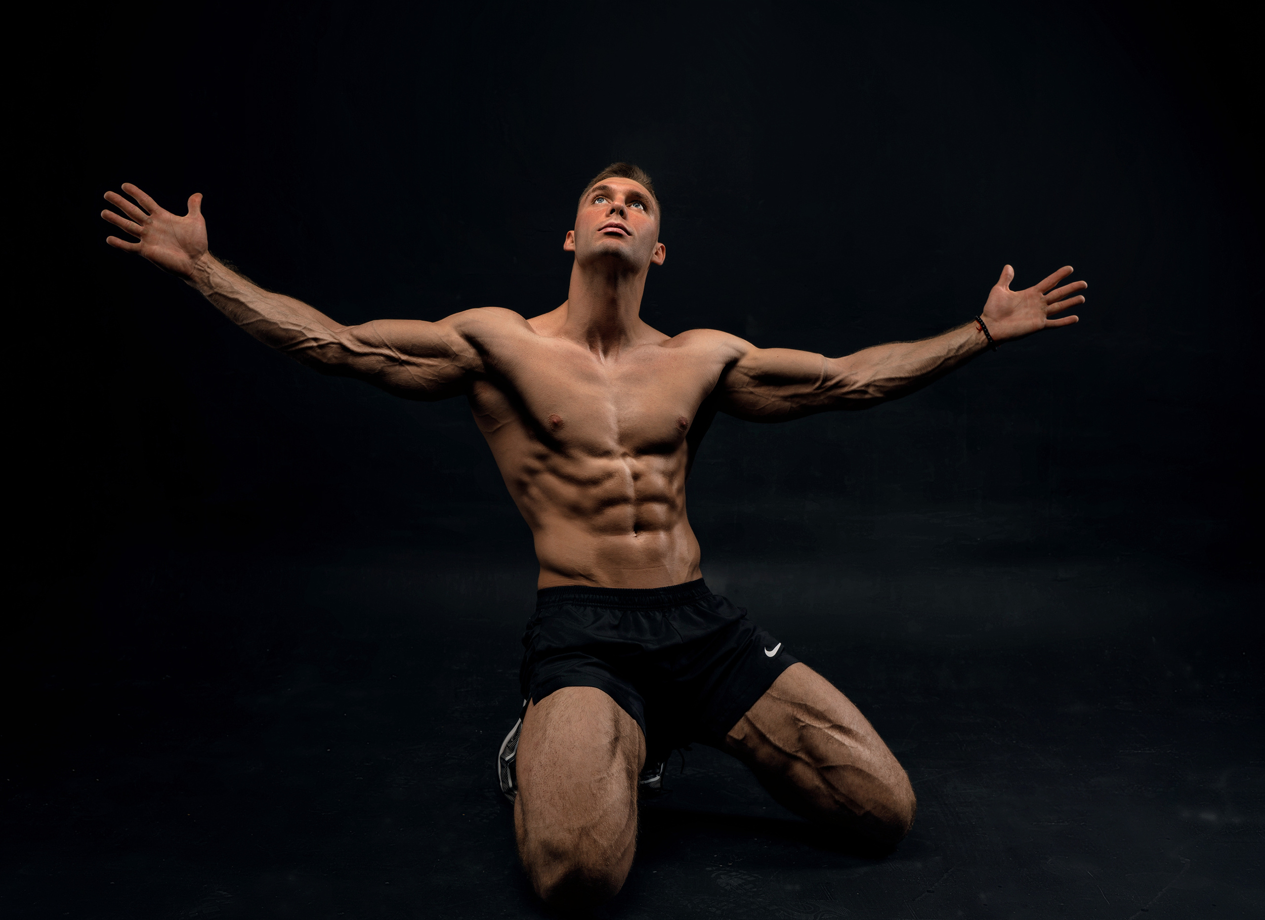 Фотосессия в Санкт-Петербурге. Артем Ракаев — фотограф и видеомейкер из Санкт-Петербурга