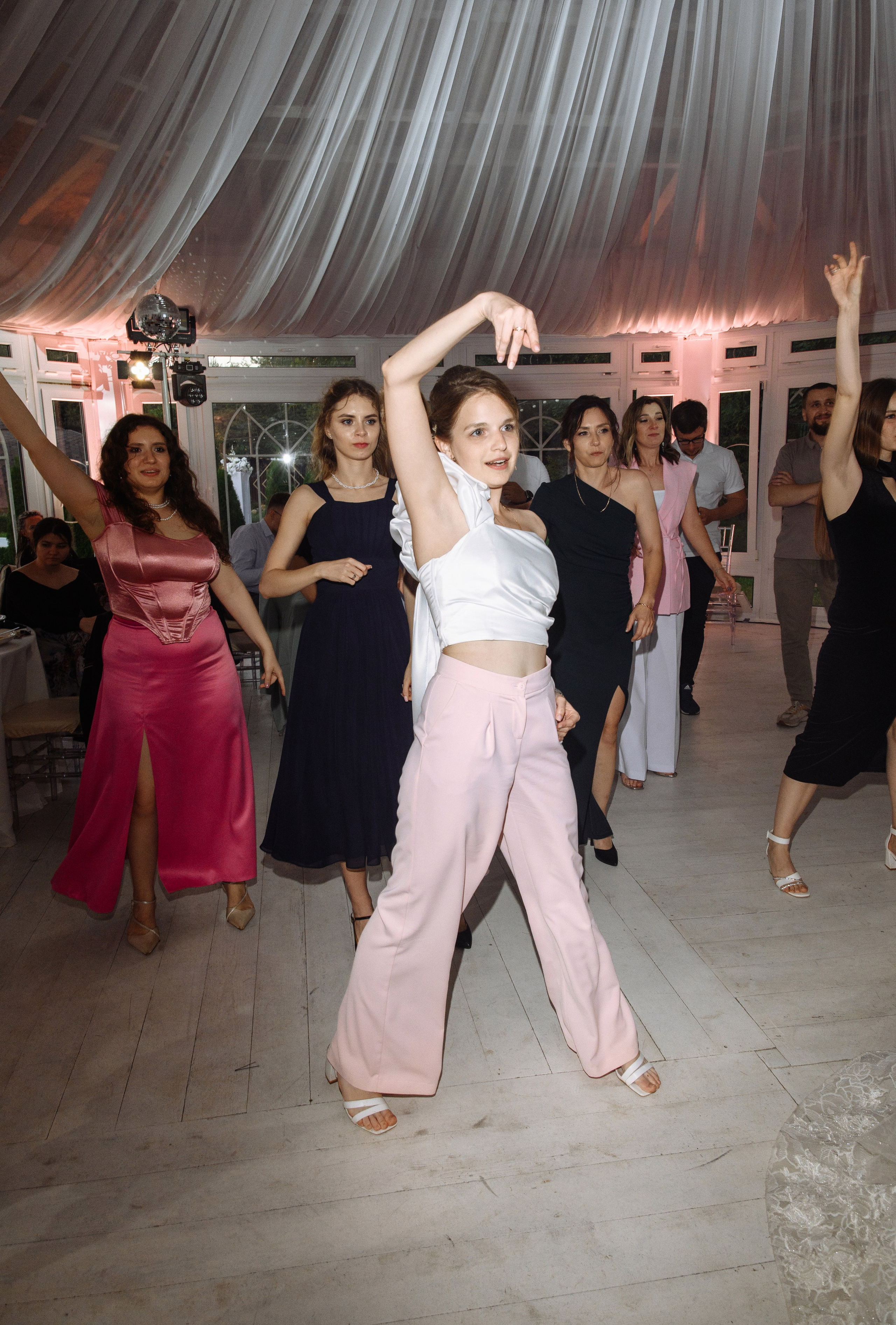 Альберт и Диана Zakolcovo Vtb. Фотограф Кирилл Верт