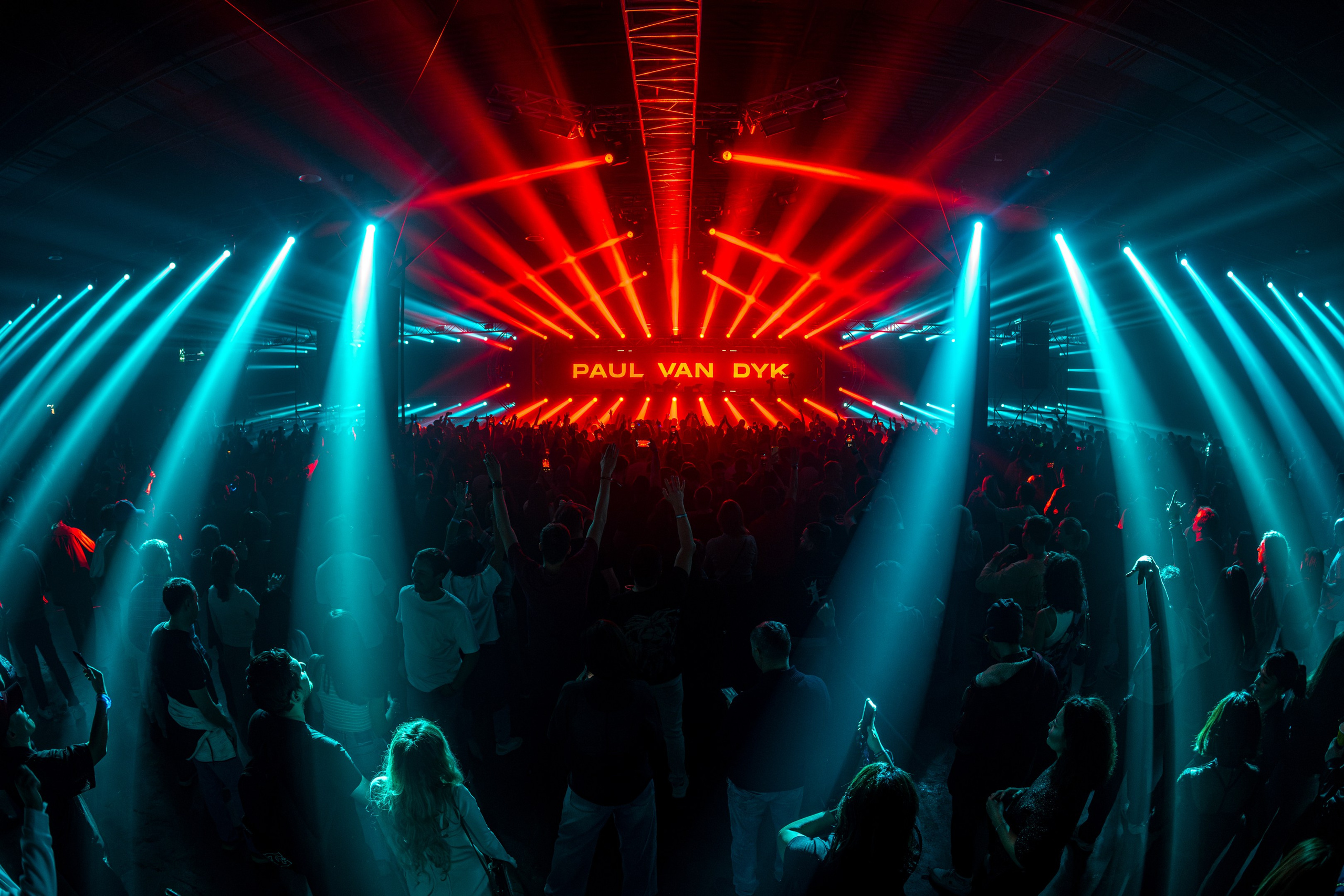 PAUL VAN DYK / 2024. OOPS