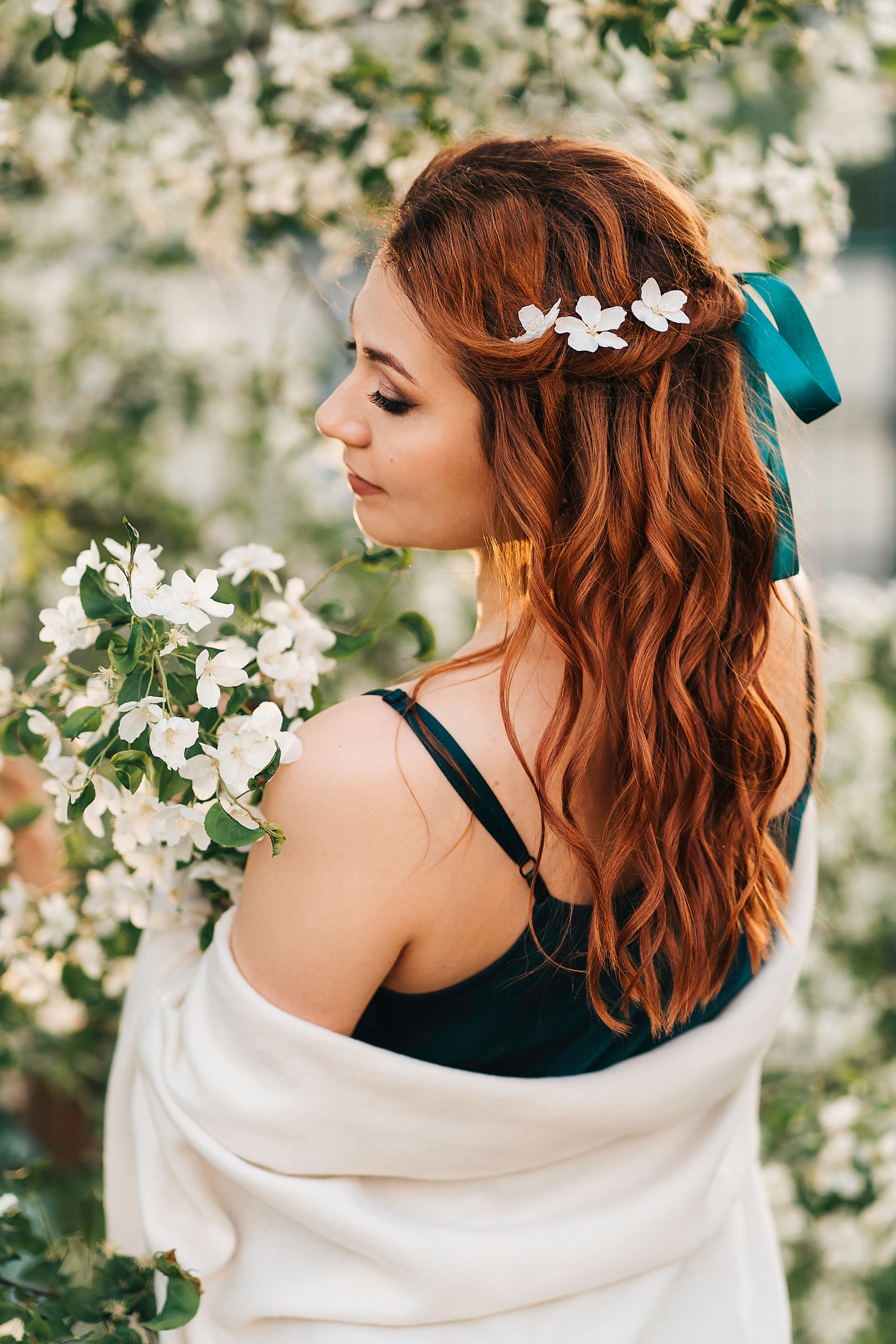 Вечер в цветущих яблонях. Анастасия Подольская: фотограф из Иркутска