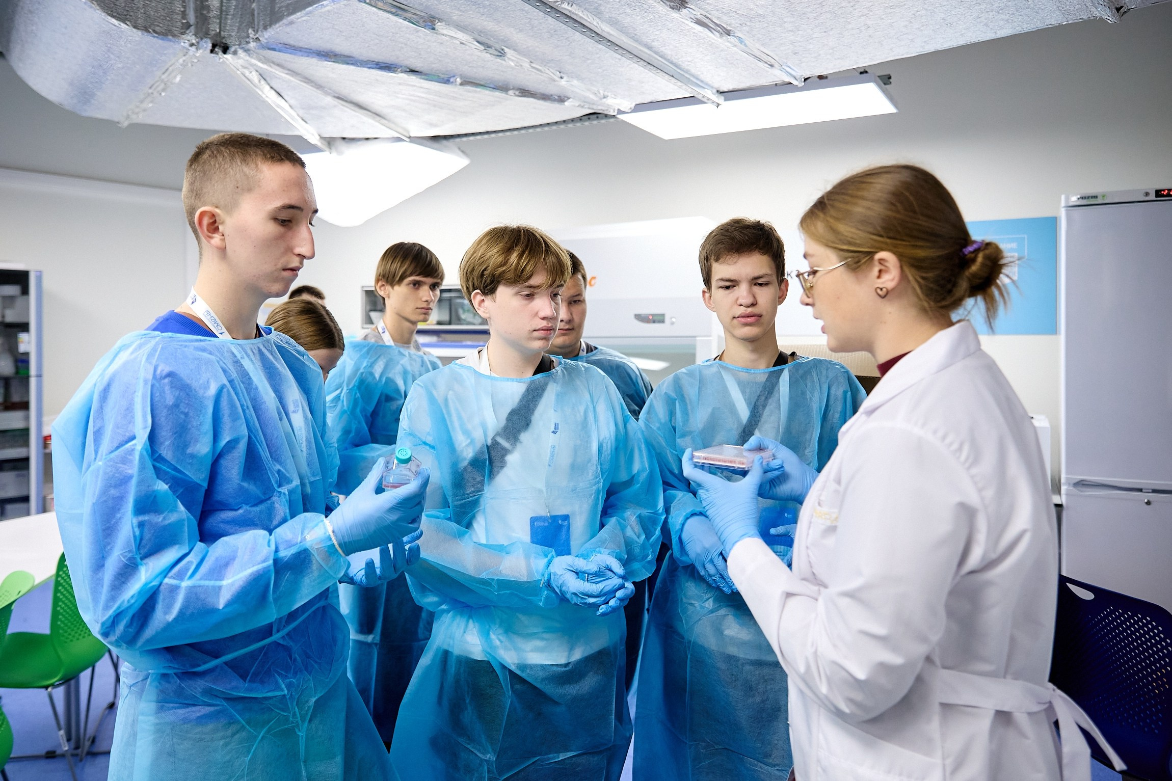 Университетские смены 2025. Репортажный и студийный фотограф во Владивостоке Дударева Софья