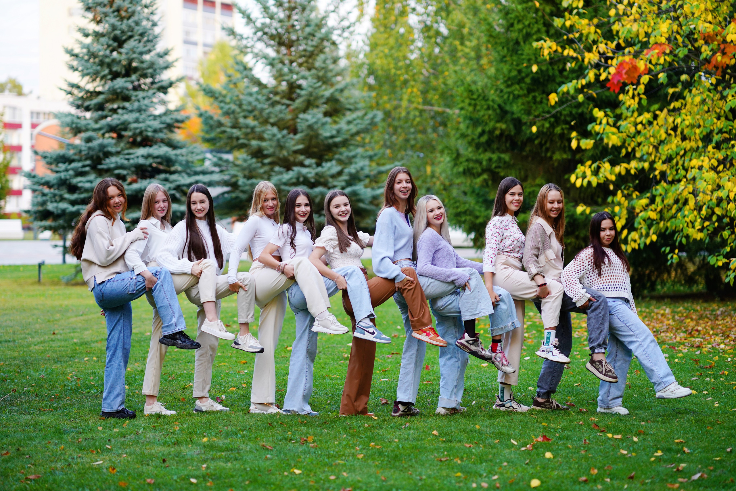 Осень 9,11 класс. Выпускные альбомы в Набережных Челнах