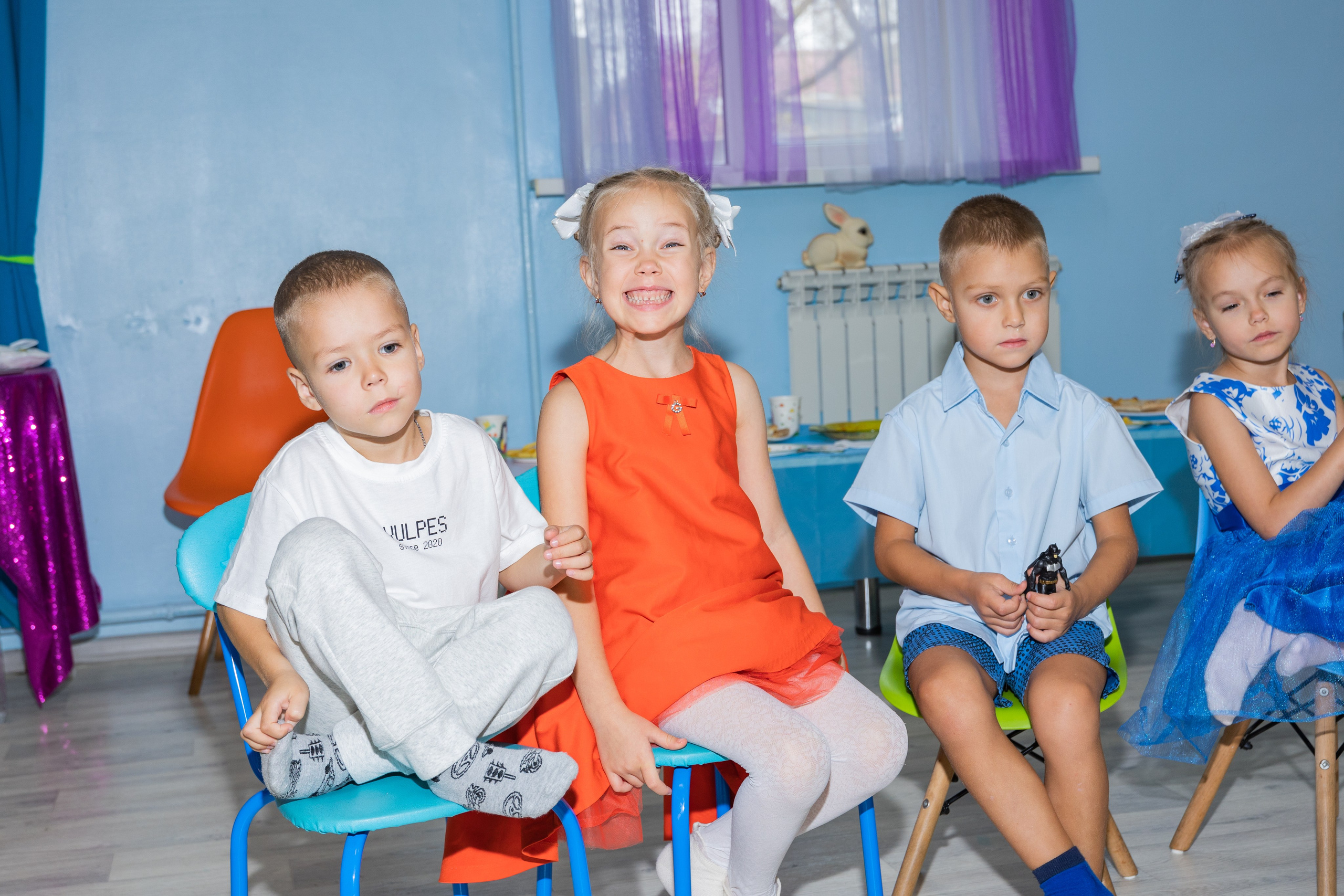 День Рождение в детском центре Качели. Выпускные альбомы во Владивостоке