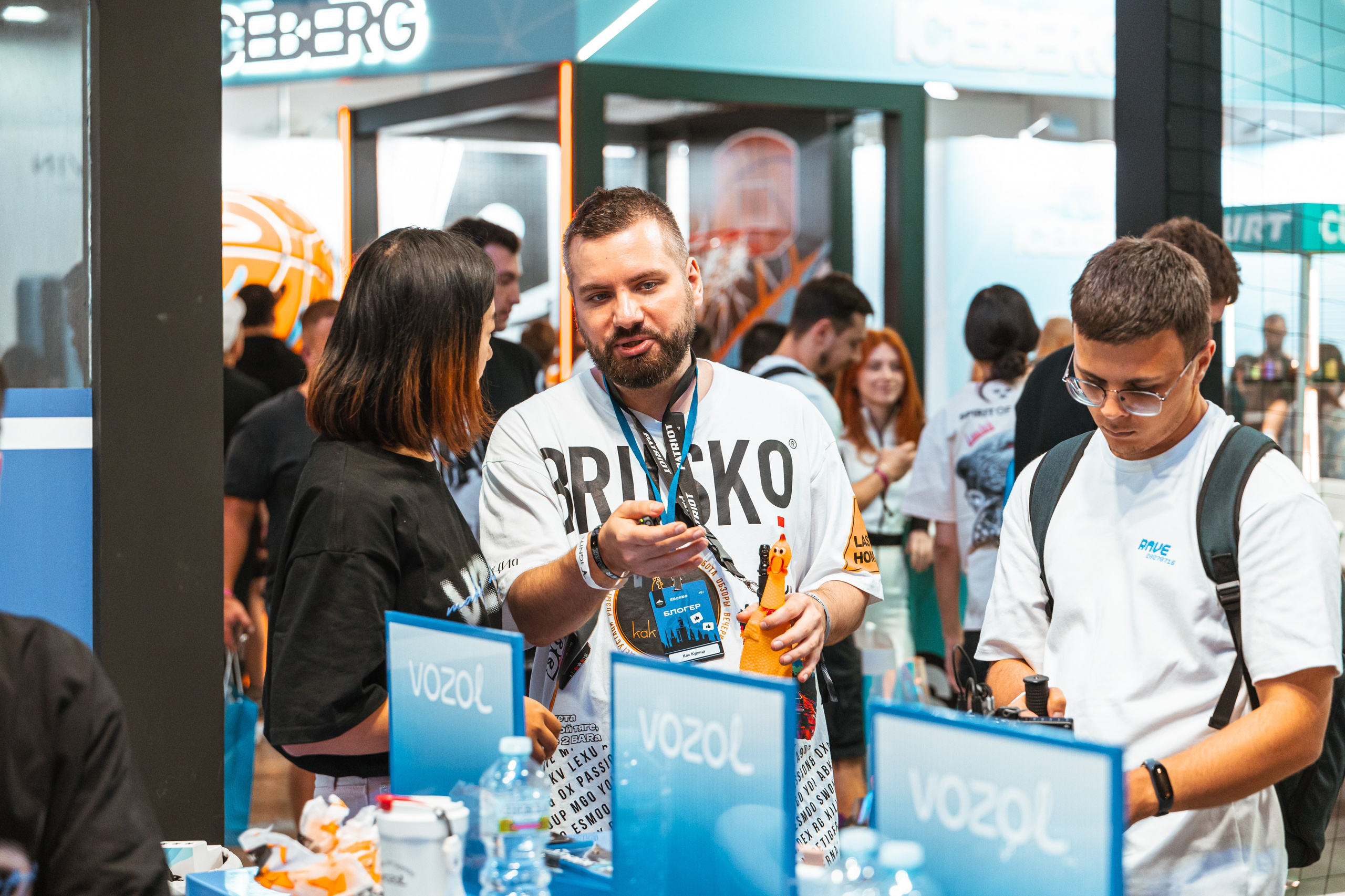 VAPE CLUB SHOW 2025 Крокус Экспо. Фотограф в Москве Дмитрий Емельянов