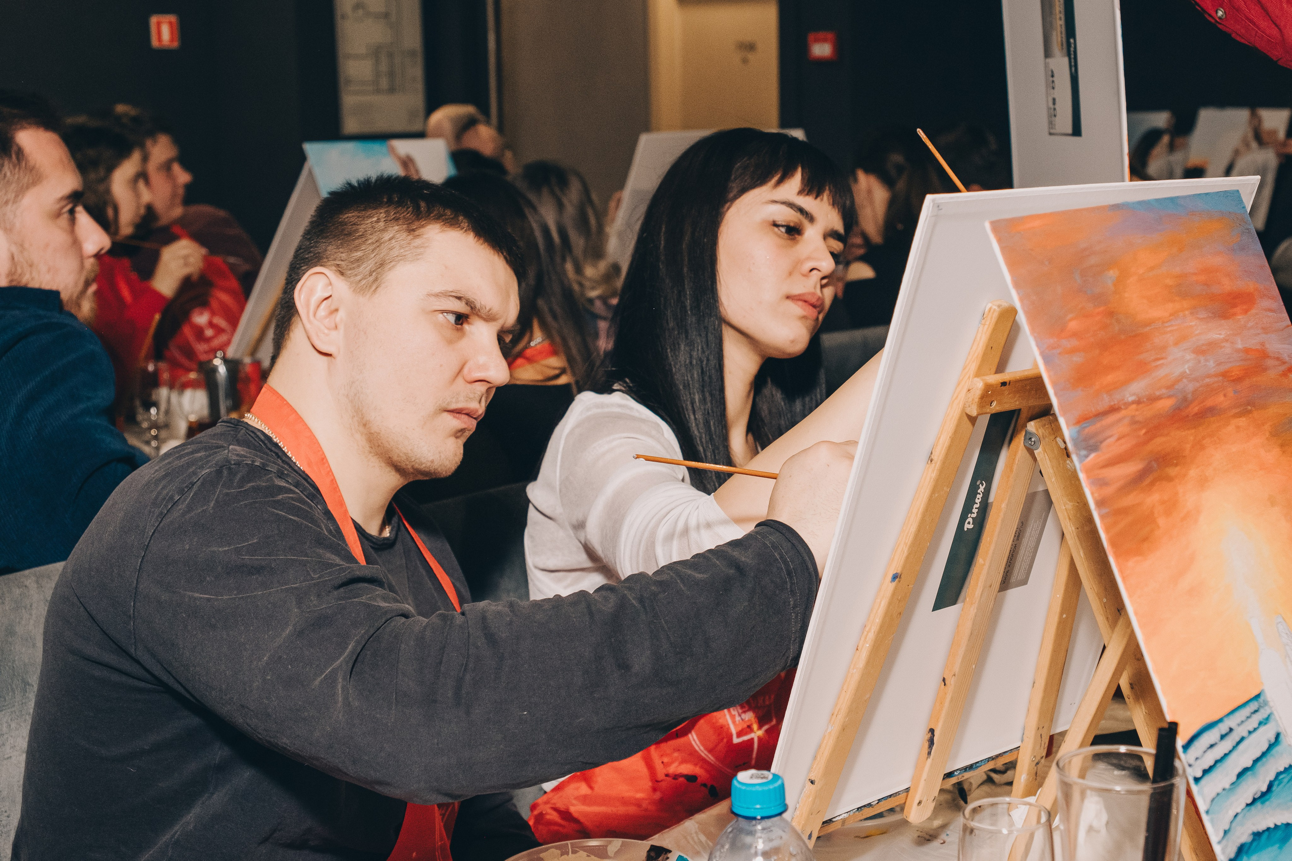 Без бокала — нет шагала. Фотограф в Иркутске Анна Мирошникова