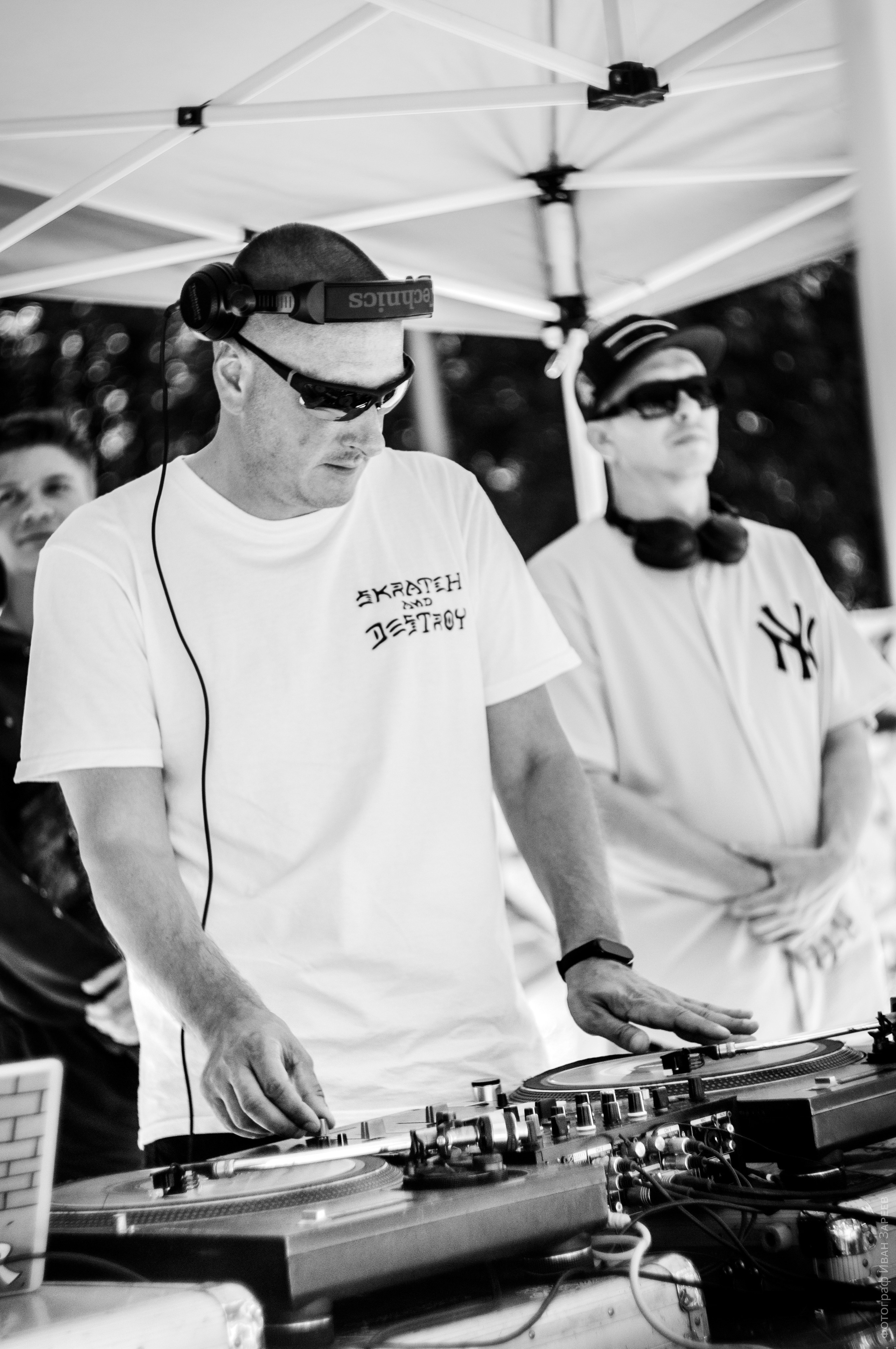 Граффити и брейкинг. Репортажный фотограф в Симферополе Зареев Иван