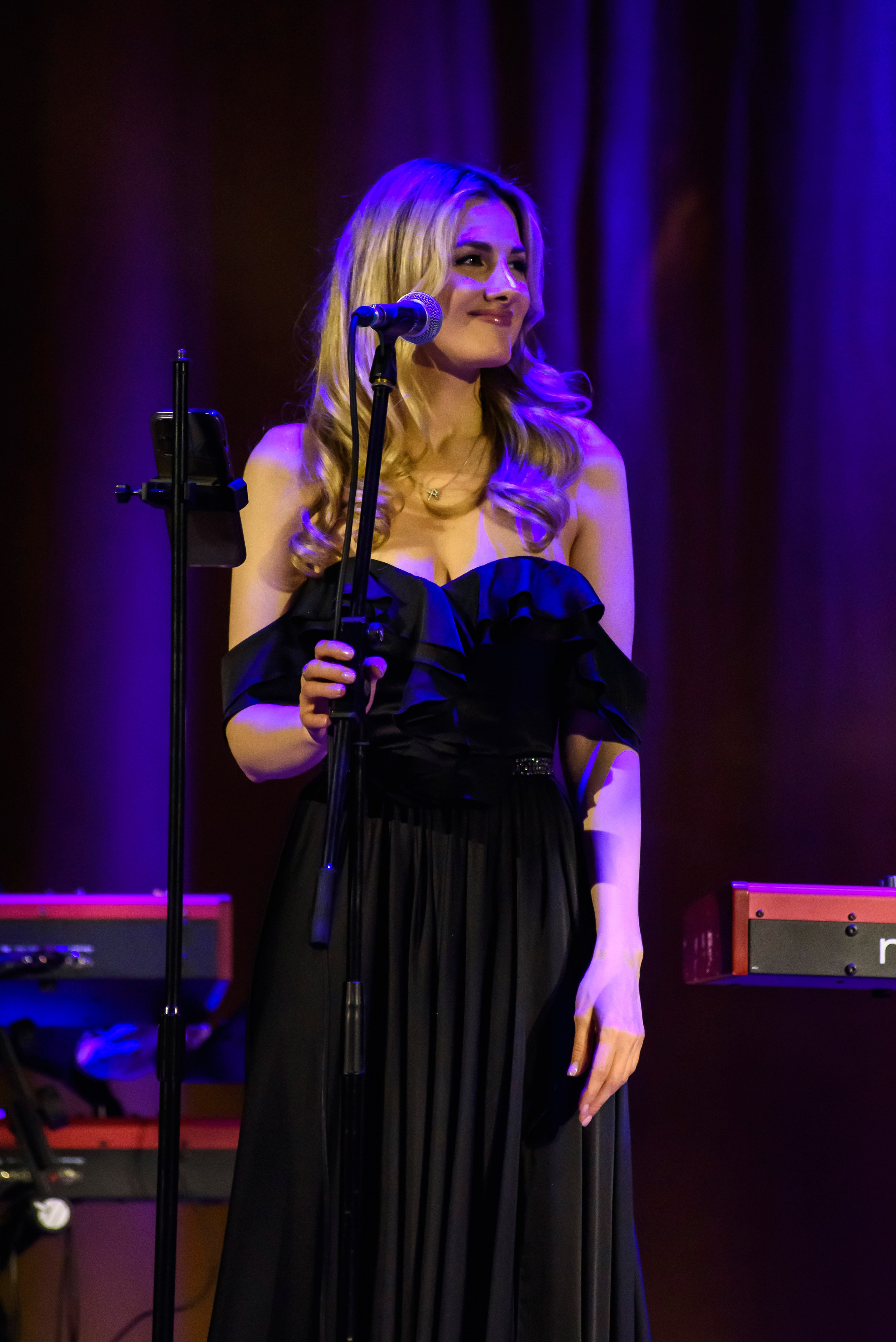 Игорь Саруханов — «Имена на все времена». Бренд-фотограф для экспертов и блогеров в Москве Влада Горбовская