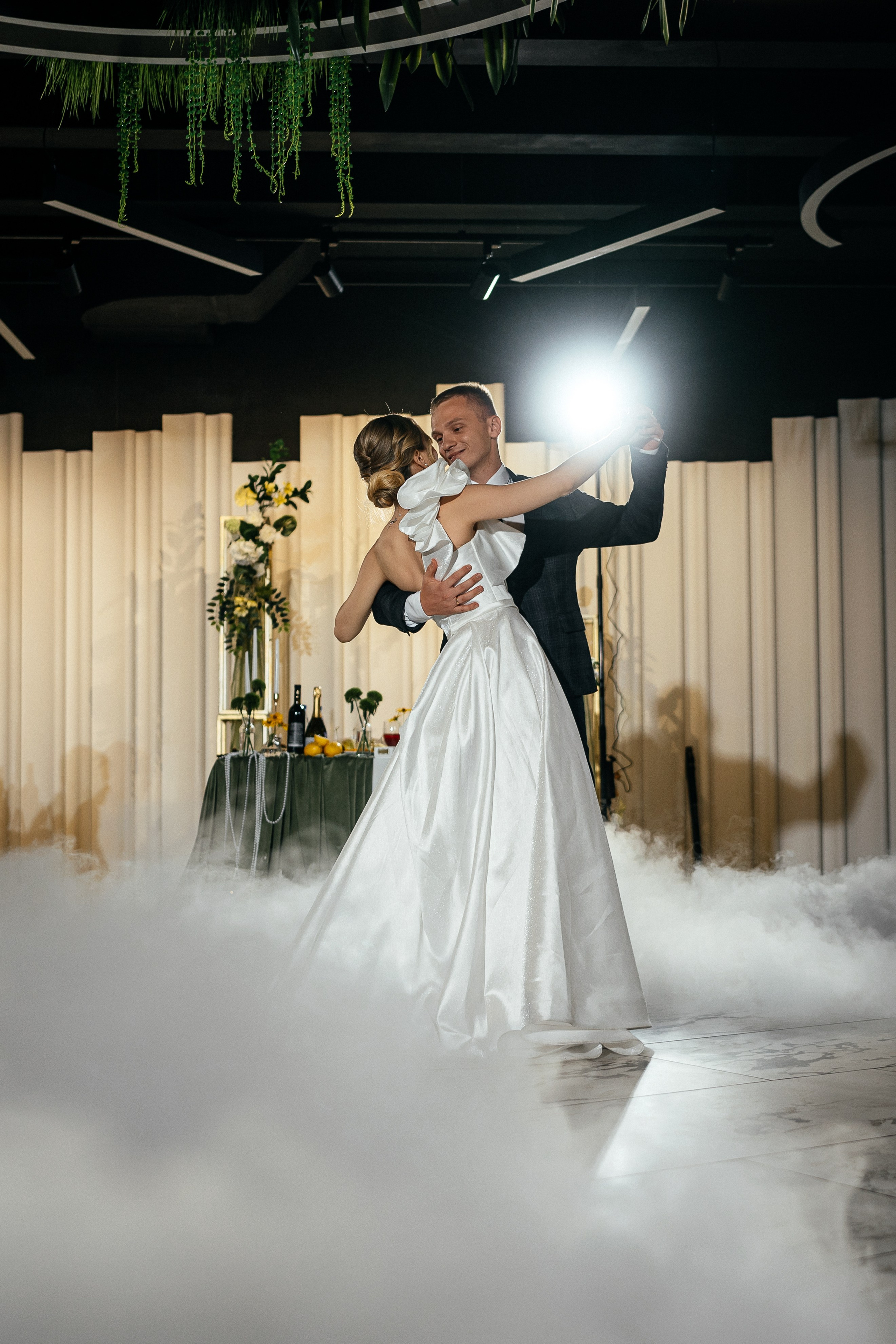 Артем и Алина. Свадебный и семейный фотограф в Алексеевке Марина Купреева