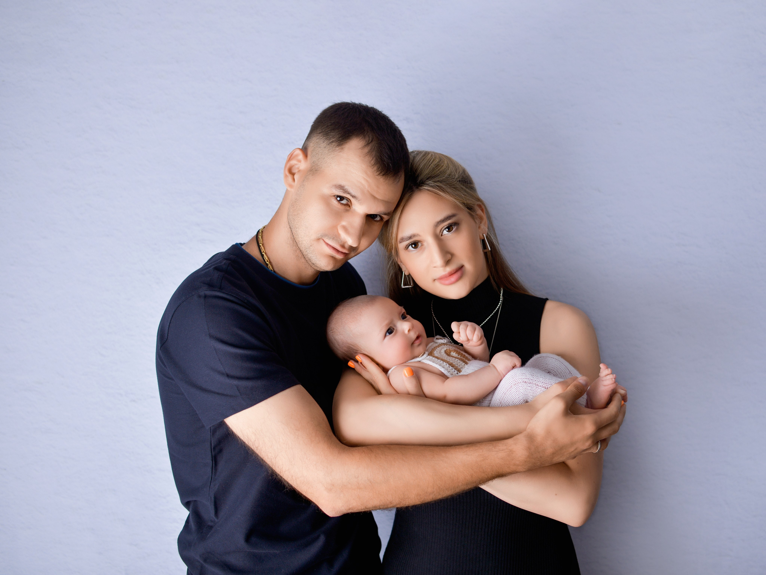 Семейная фотосессия ньюборн в Краснодаре. Фотограф новорожденных Краснодар Малышенко Надежда