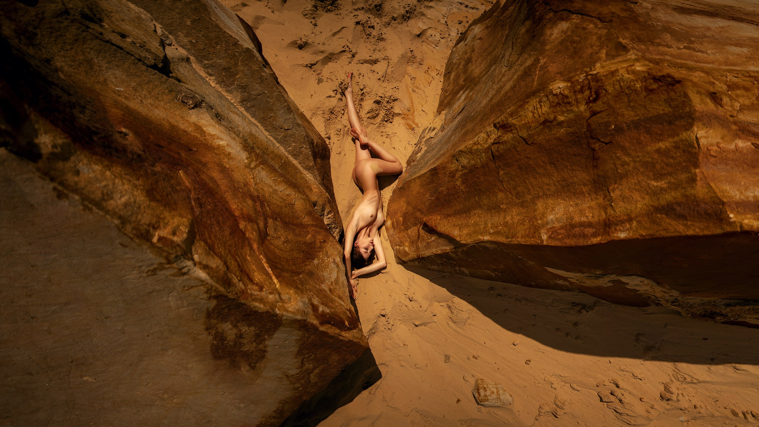 Alina. Максим Густарев — фотограф