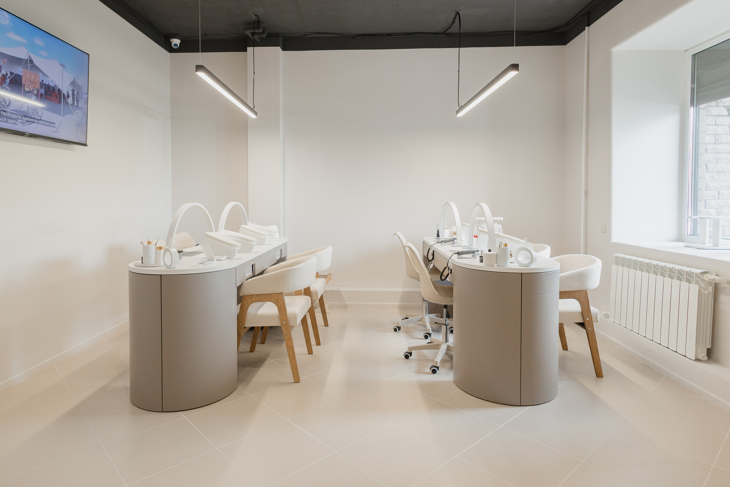 Портретный и репортажный фотограф в Казани Максим Сипачев