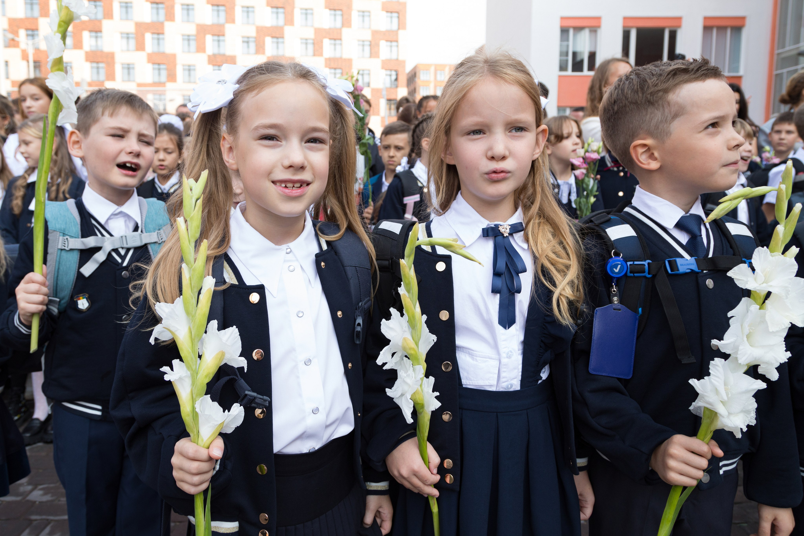 Линейка первоклассников. Детский и контент фотограф Надя Волкова Санкт-Петербург