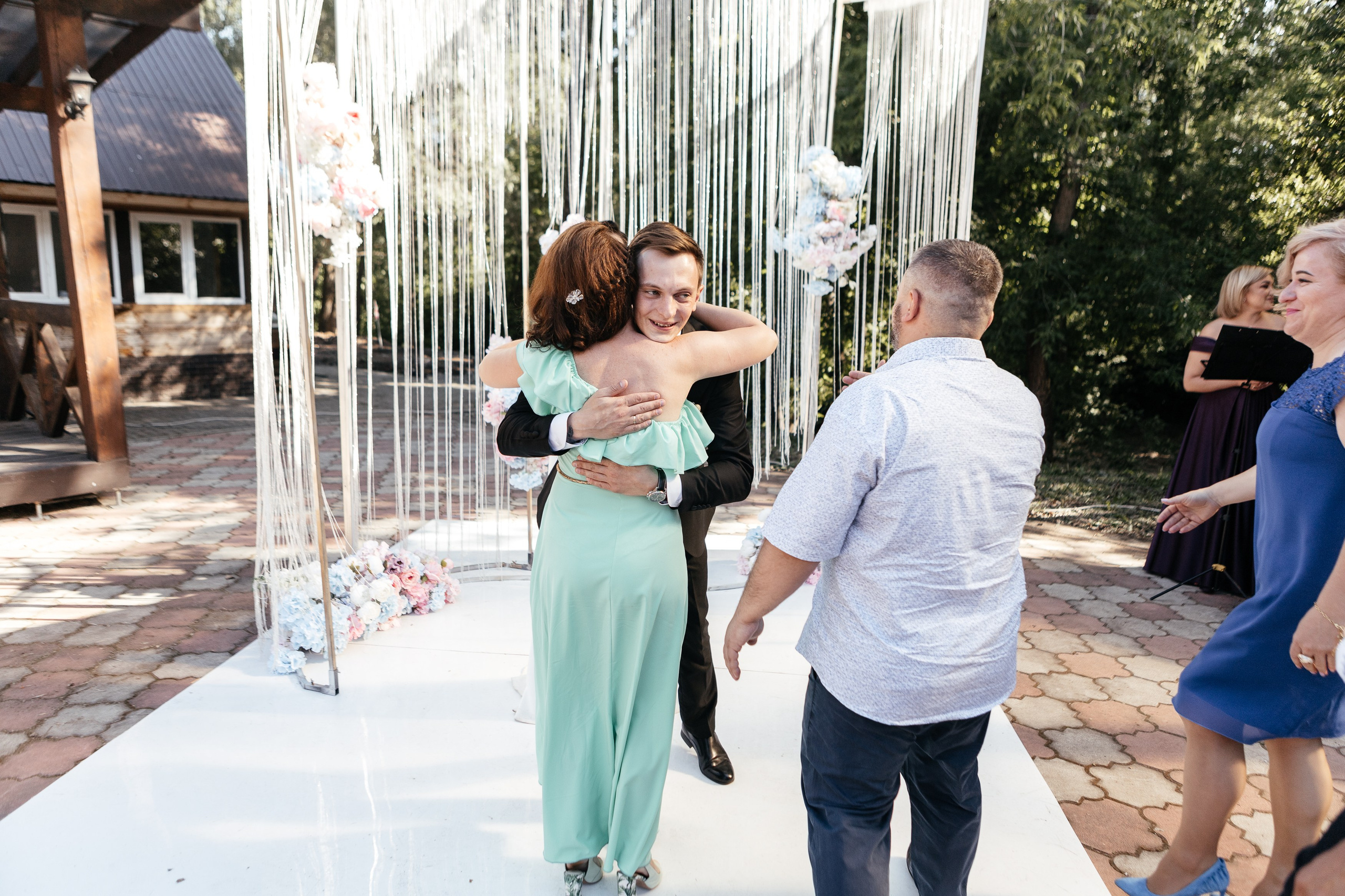 Свадебный фотограф Уфа — Руслан ГабдлисламовЖивые эмоции, красивые кадры, воспоминания на всю жизнь.Работаю по всей Республике Башкортоста. Свадебный фотограф Уфа Руслан Габдлисламов