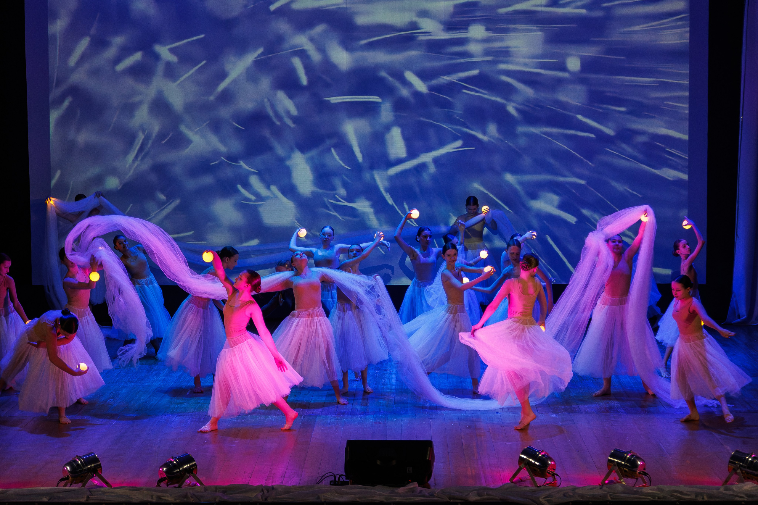 Спектакль «Девочка со спичками». Фотограф в Волгограде Норченко Светлана