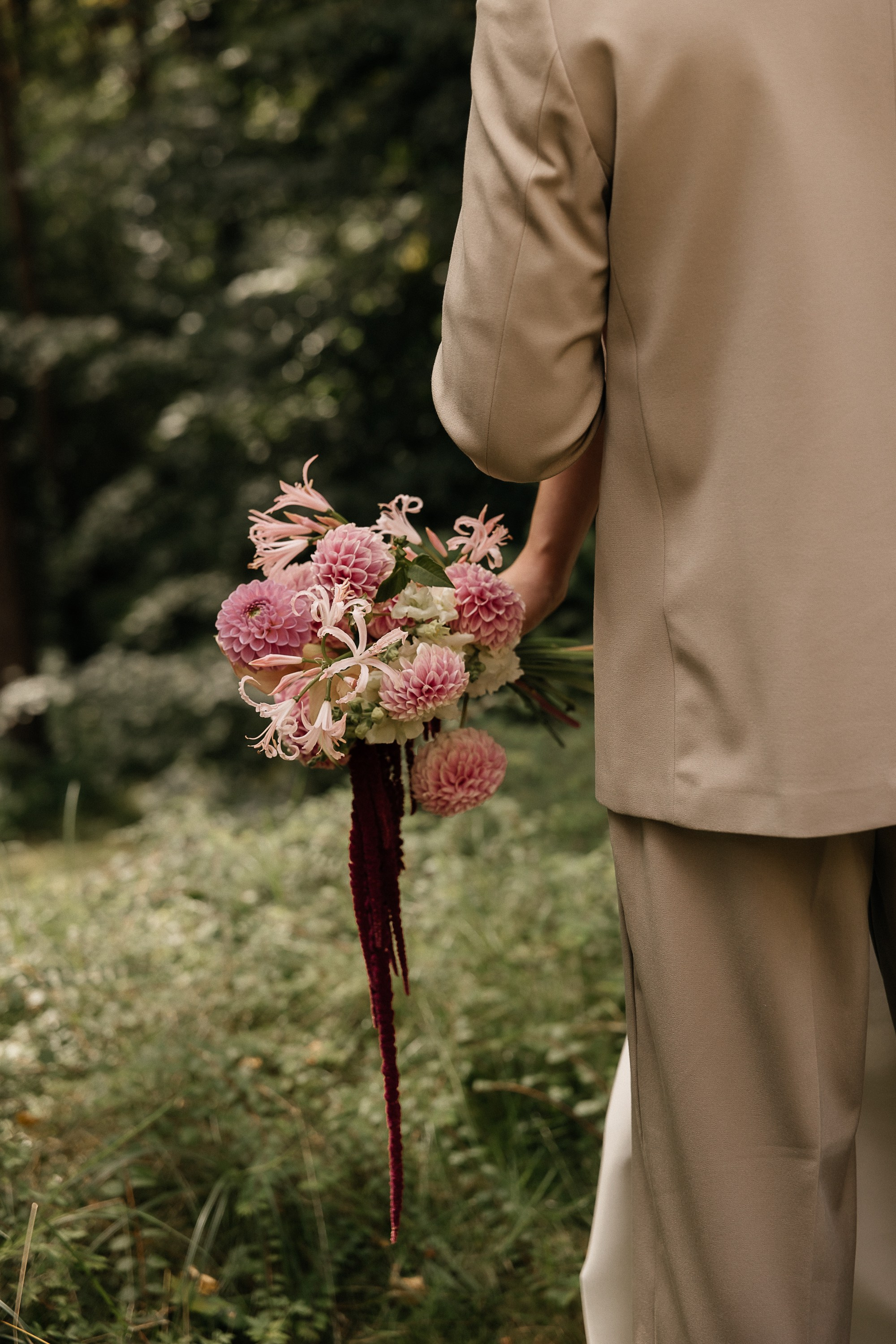 Свадьбная фотосессия в отеле Кронон (Гродно, Беларусь). Свадебный и семейный фотограф Виолетта Сидельникова. Краснодар, Россия, Беларусь, Европа
