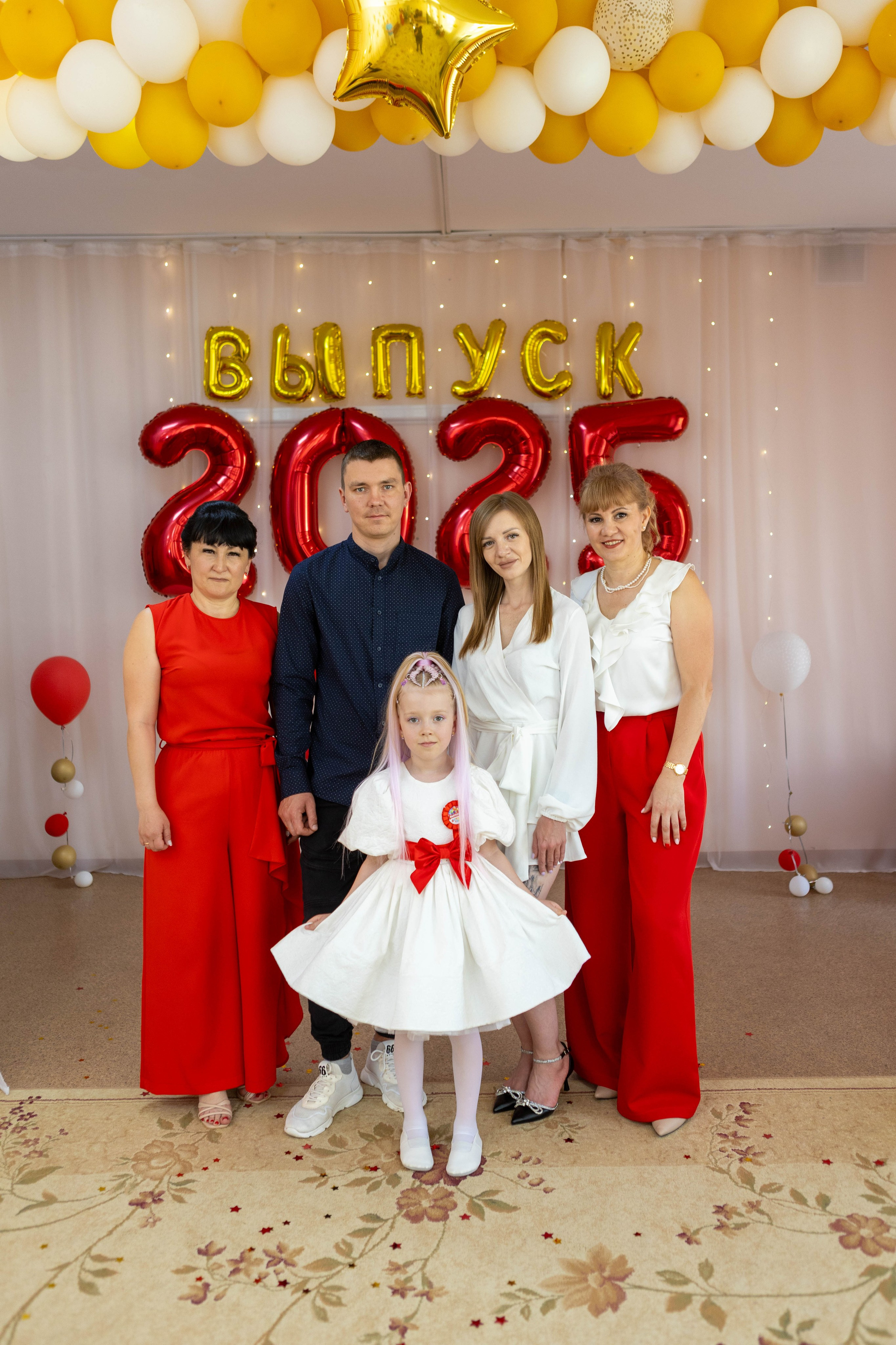 Выпускной в детскому саду 2025 год. Свадебный и предметный фотограф Ренат Каламперов