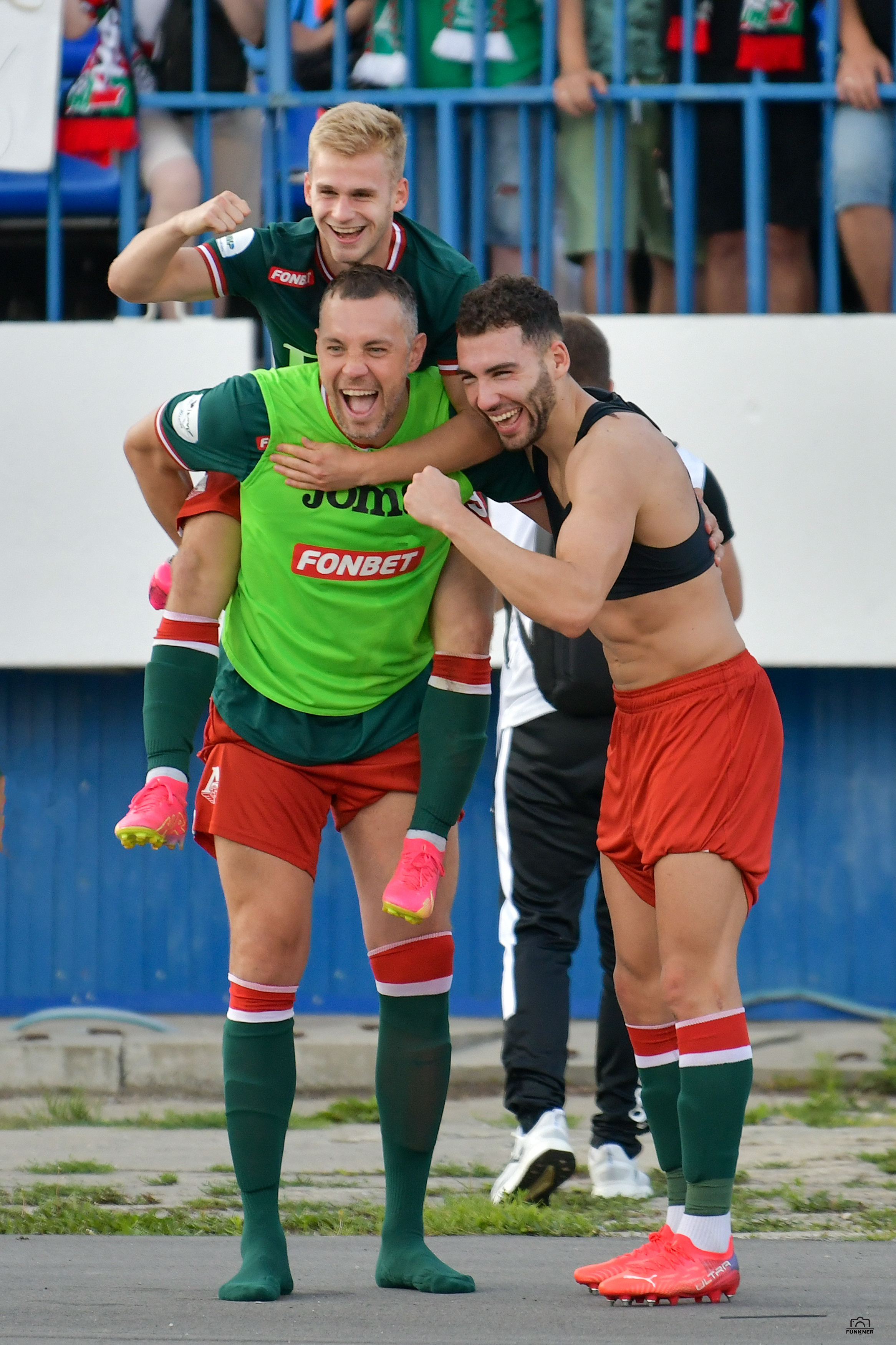 РПЛ. Факел — Локомотив. Свой взгляд через объектив