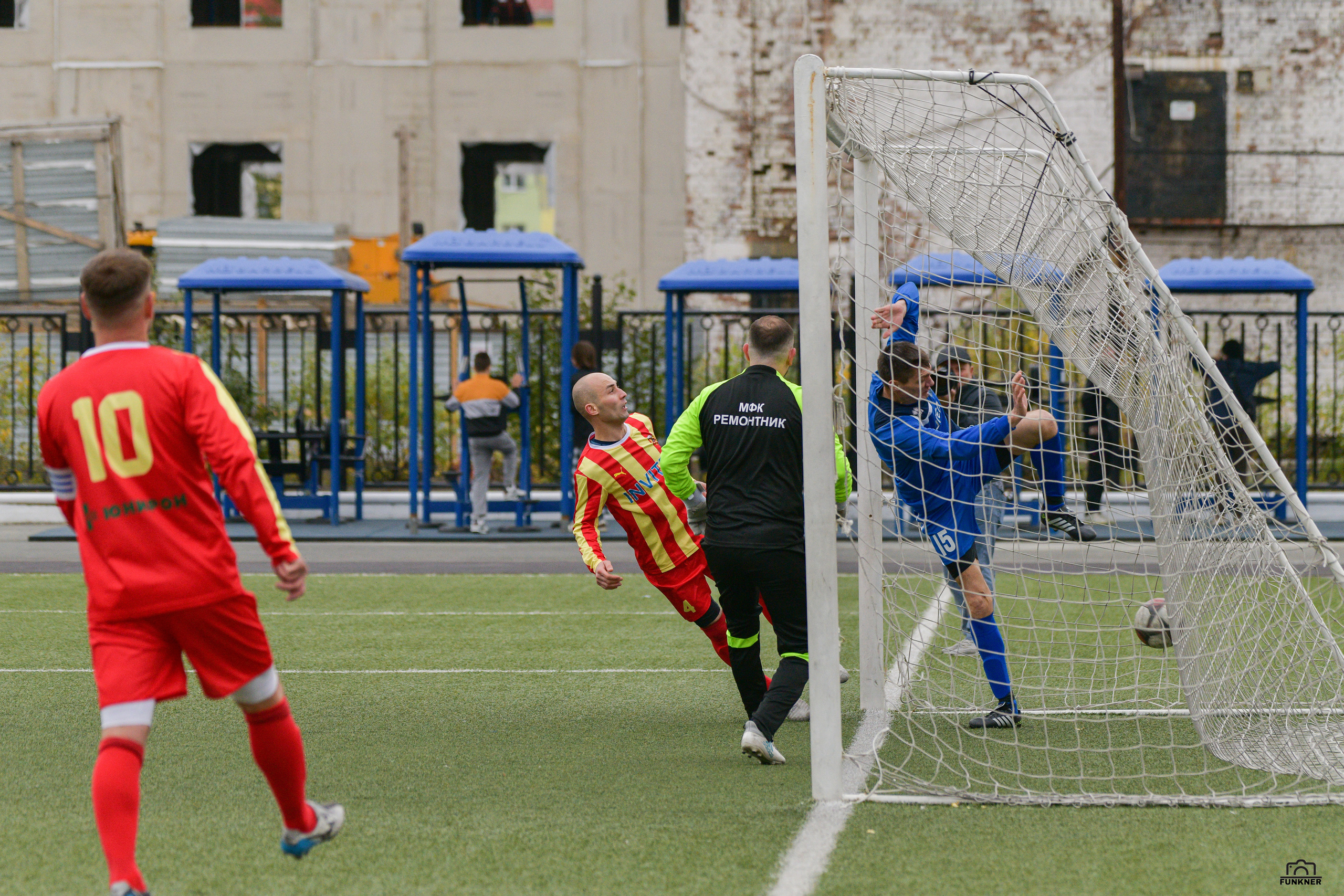 Чемпионат г. Норильска по футболу. Финал «Строитель» — «Алания». Свой взгляд через объектив