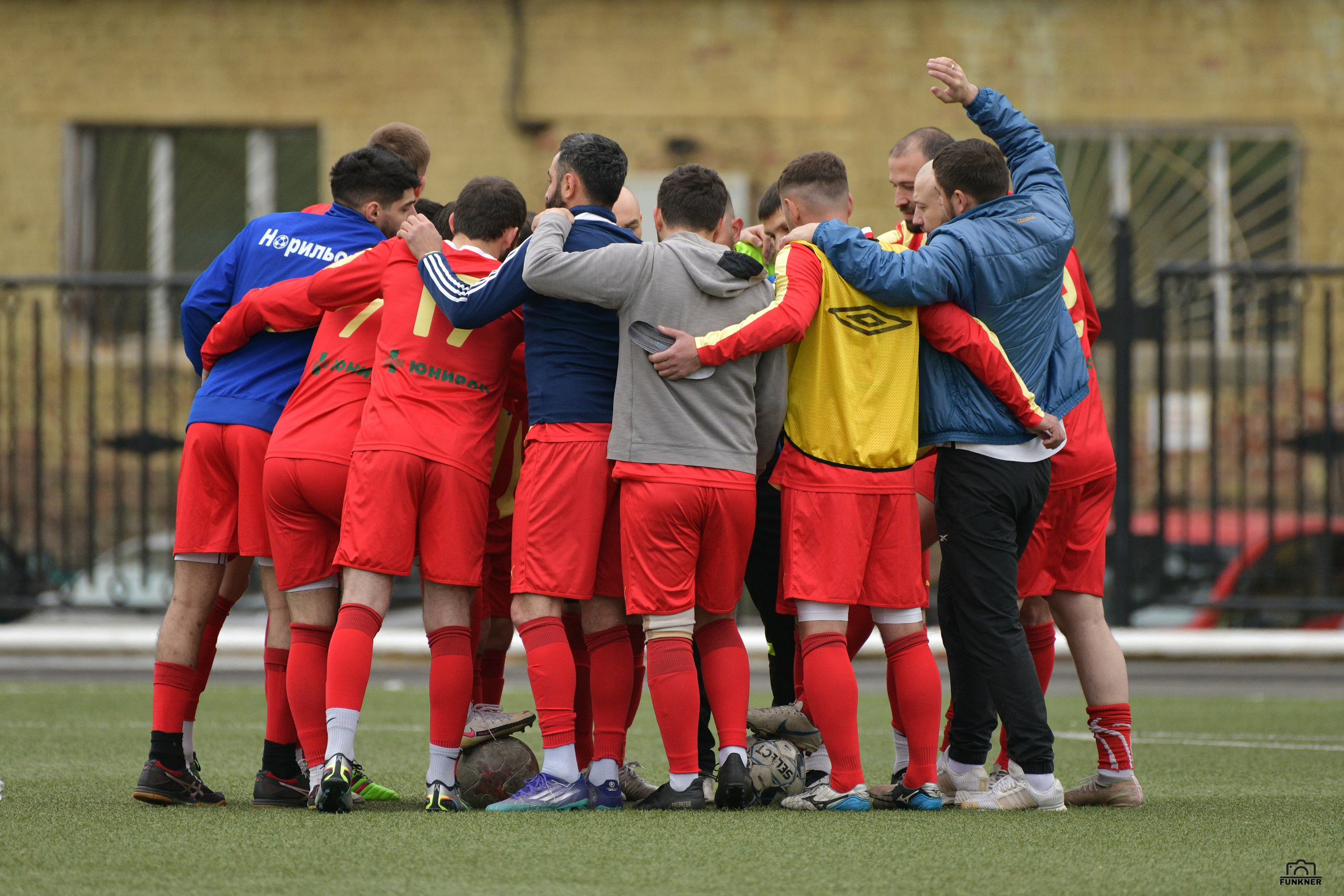 Чемпионат г. Норильска по футболу. Финал «Строитель» — «Алания». Свой взгляд через объектив