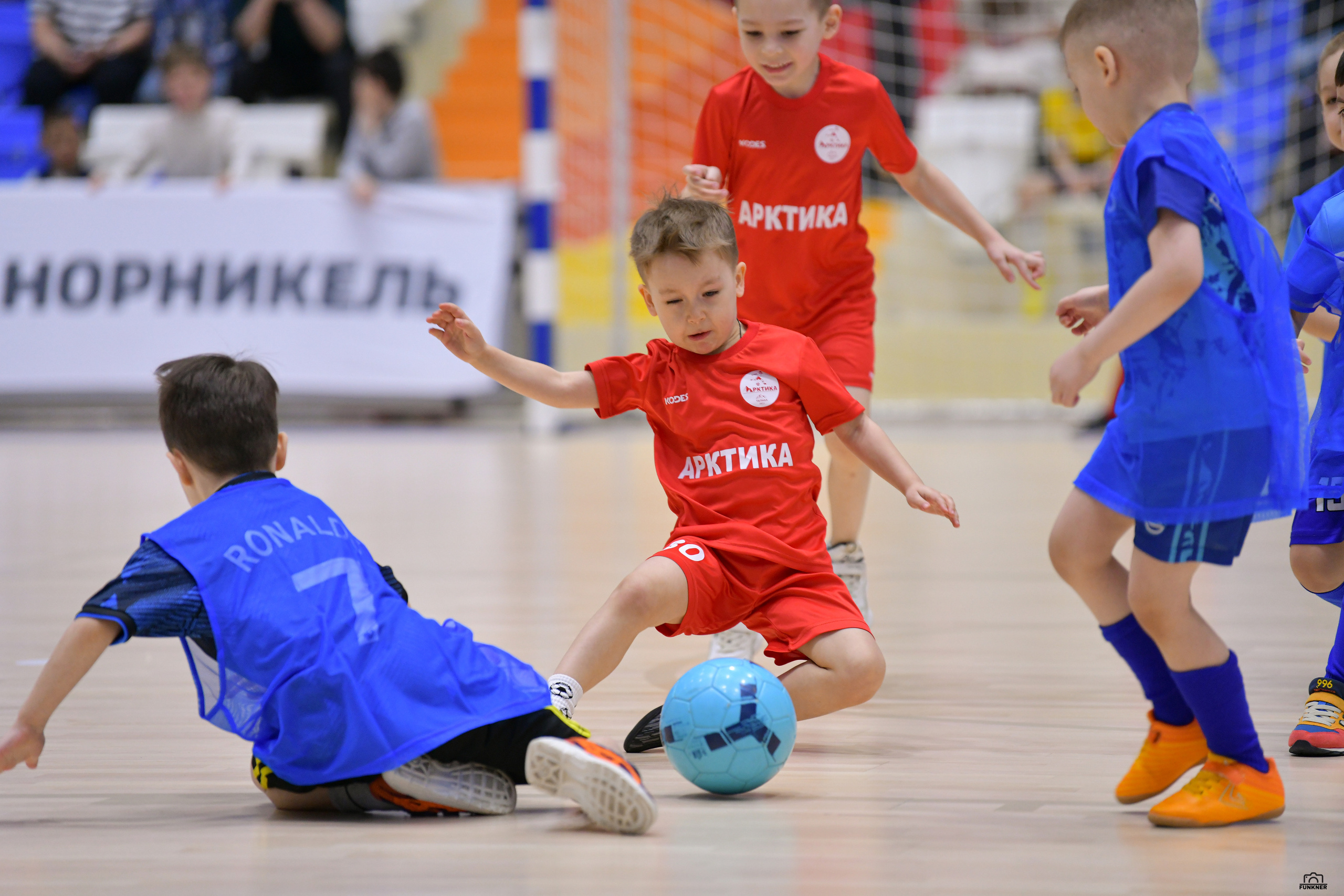Турнир «Семечка» мини-футбол. Свой взгляд через объектив