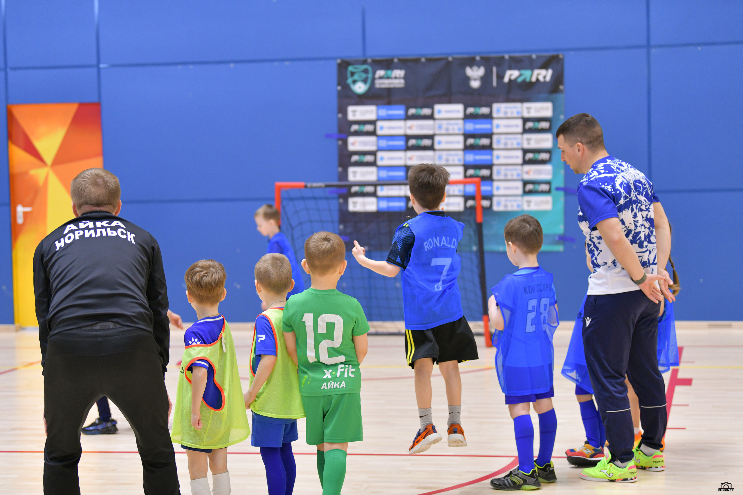 Турнир «Семечка» мини-футбол. Свой взгляд через объектив