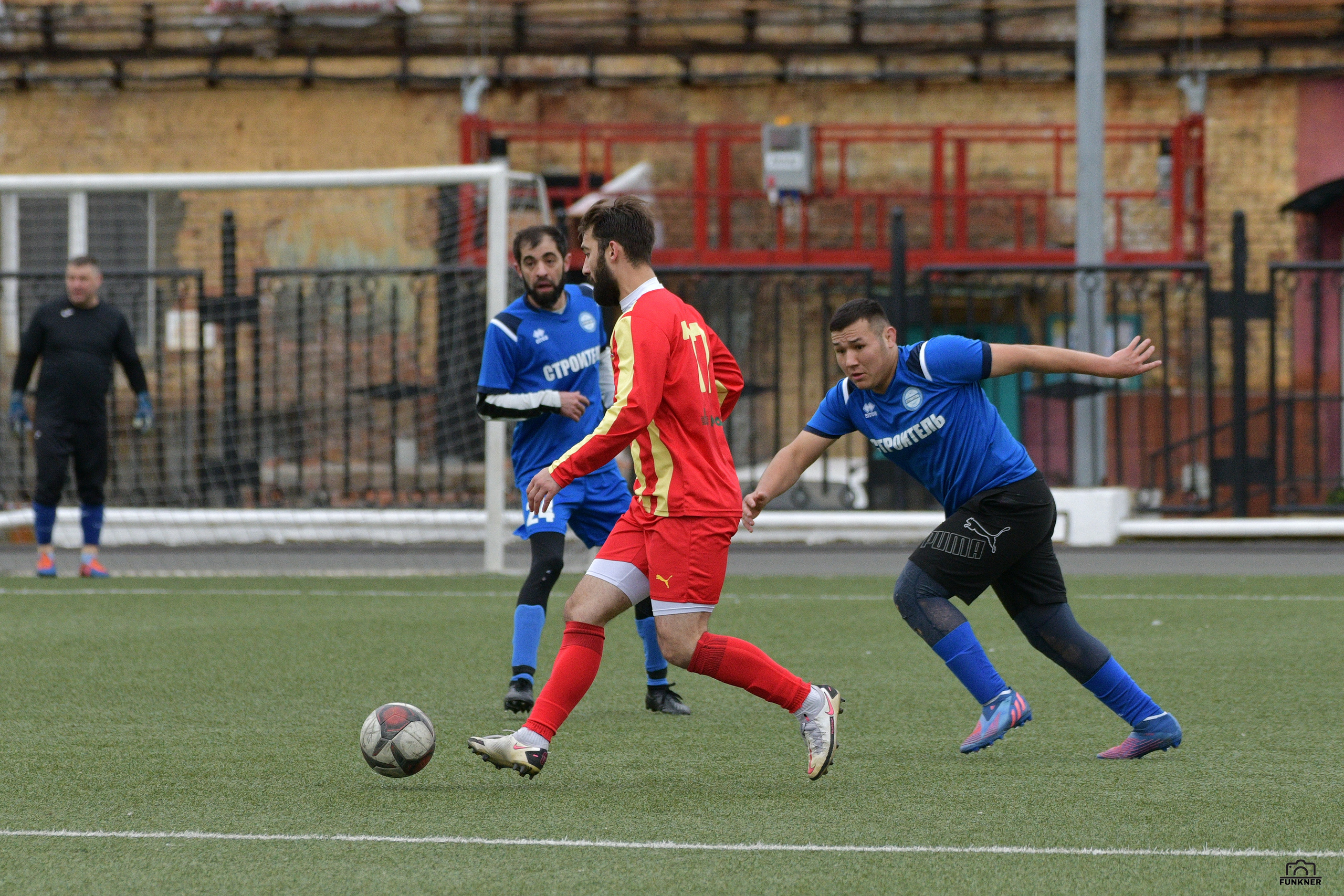 Чемпионат г. Норильска по футболу. Финал «Строитель» — «Алания». Свой взгляд через объектив
