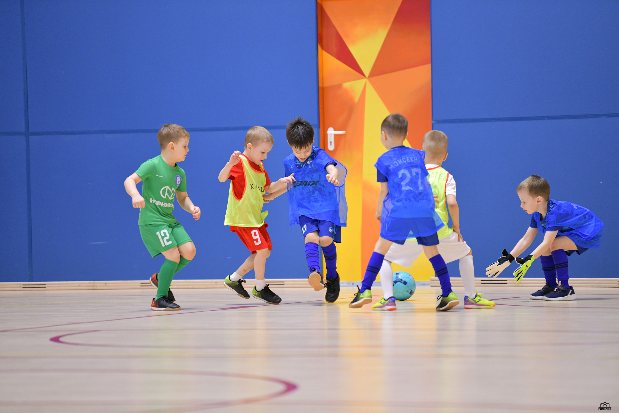 Турнир «Семечка» мини-футбол. Свой взгляд через объектив