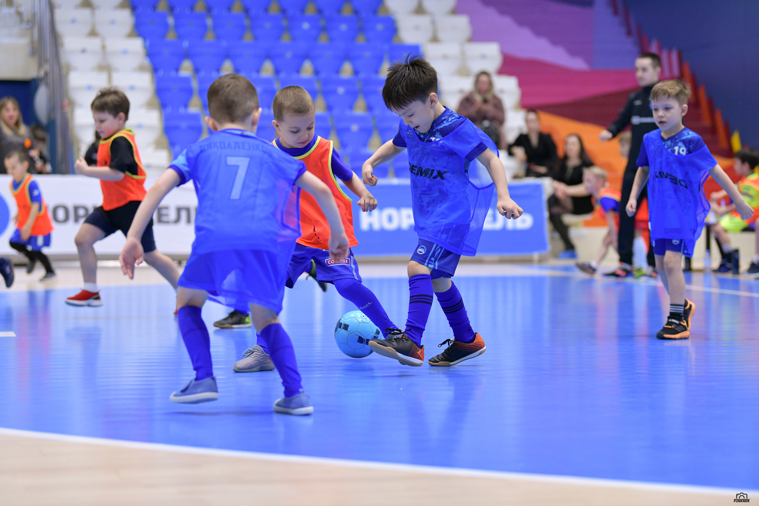 Турнир «Семечка» мини-футбол. Свой взгляд через объектив