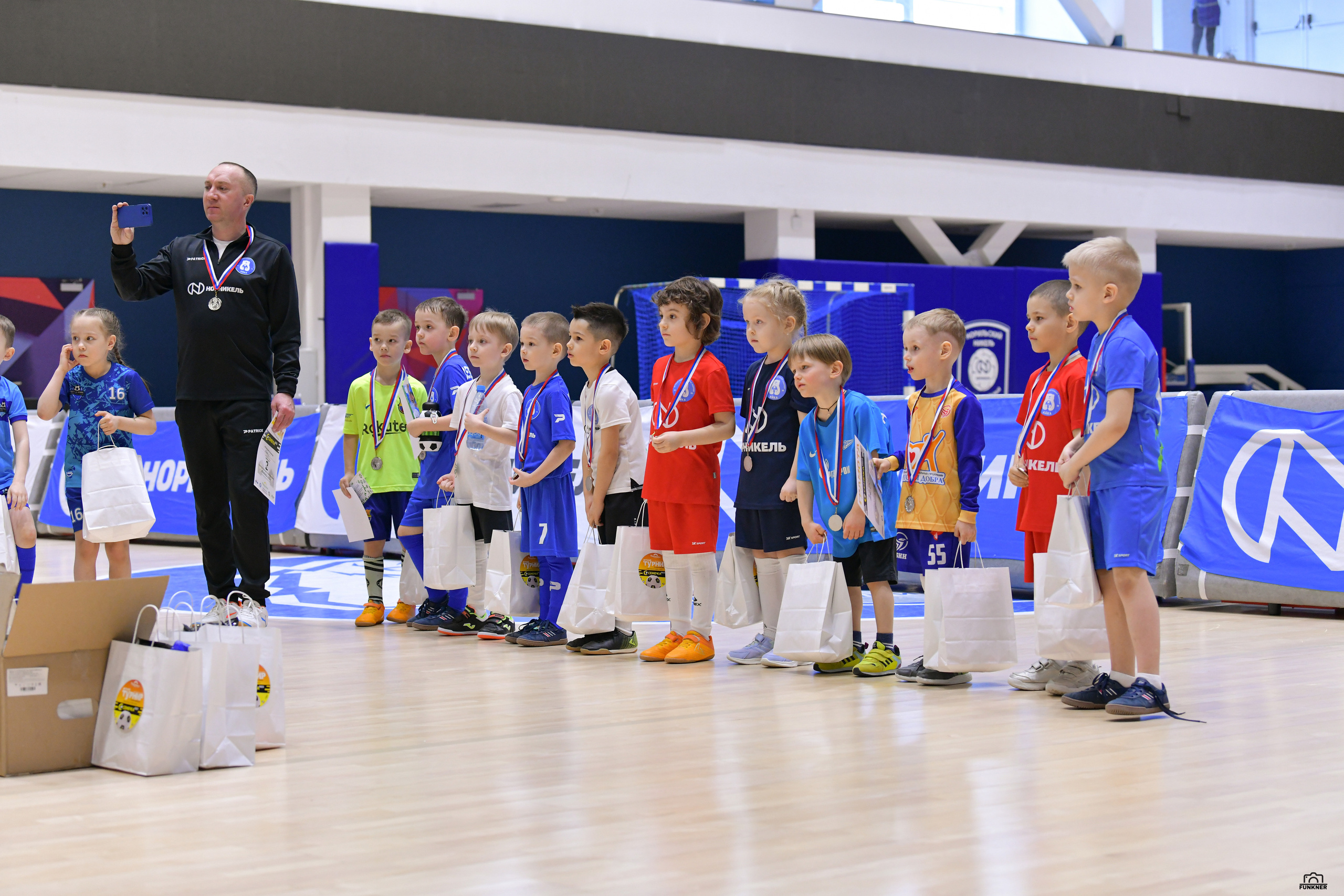 Турнир «Семечка» мини-футбол. Свой взгляд через объектив