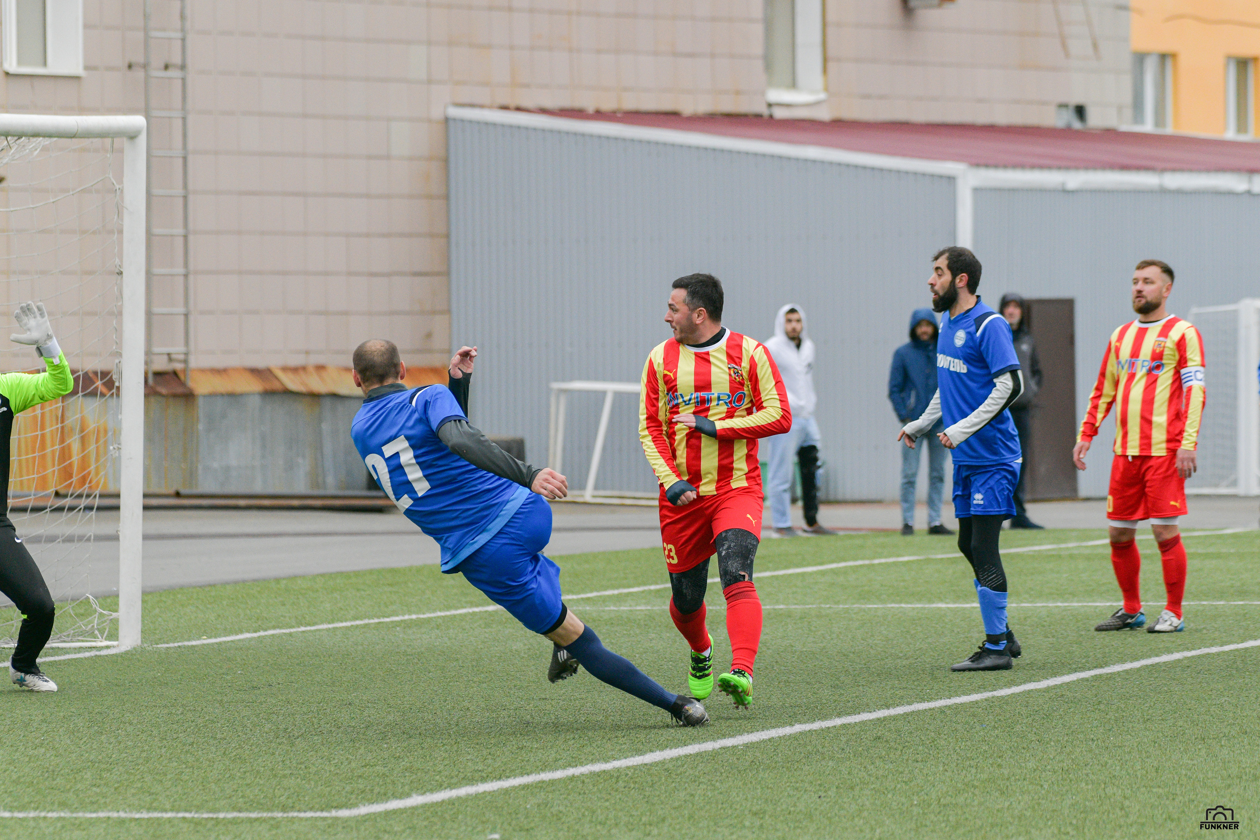 Чемпионат г. Норильска по футболу. Финал «Строитель» — «Алания». Свой взгляд через объектив
