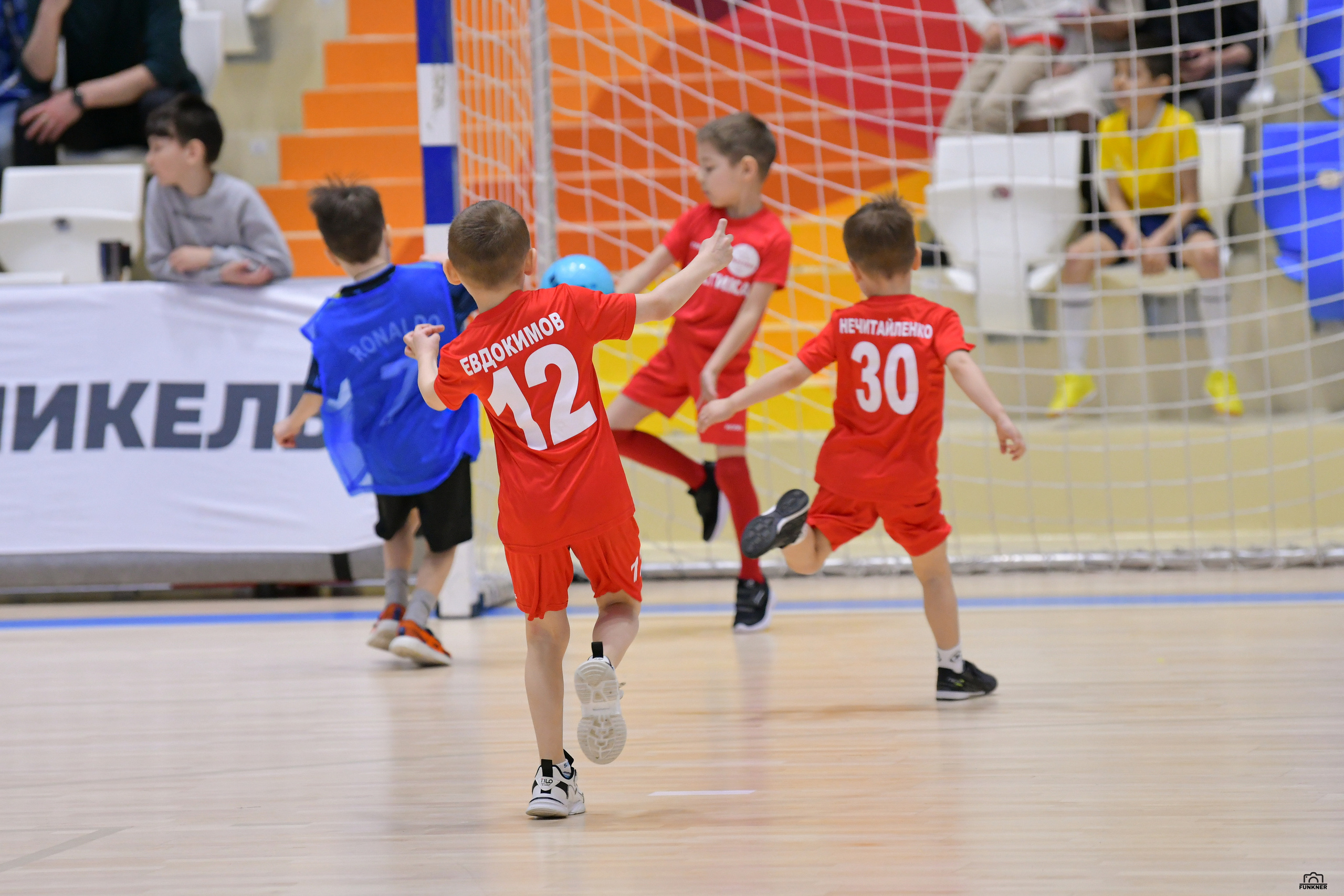 Турнир «Семечка» мини-футбол. Свой взгляд через объектив