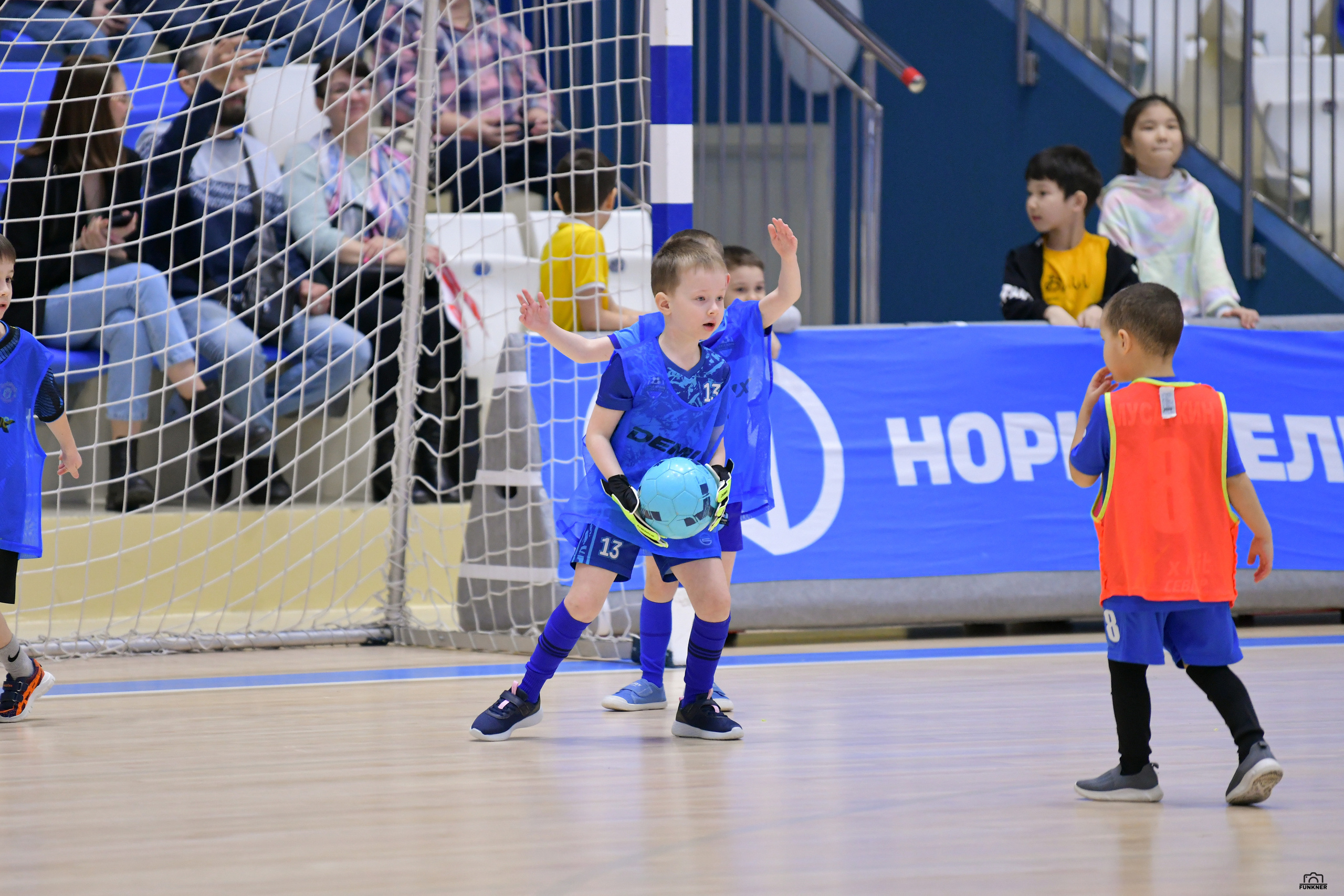 Турнир «Семечка» мини-футбол. Свой взгляд через объектив