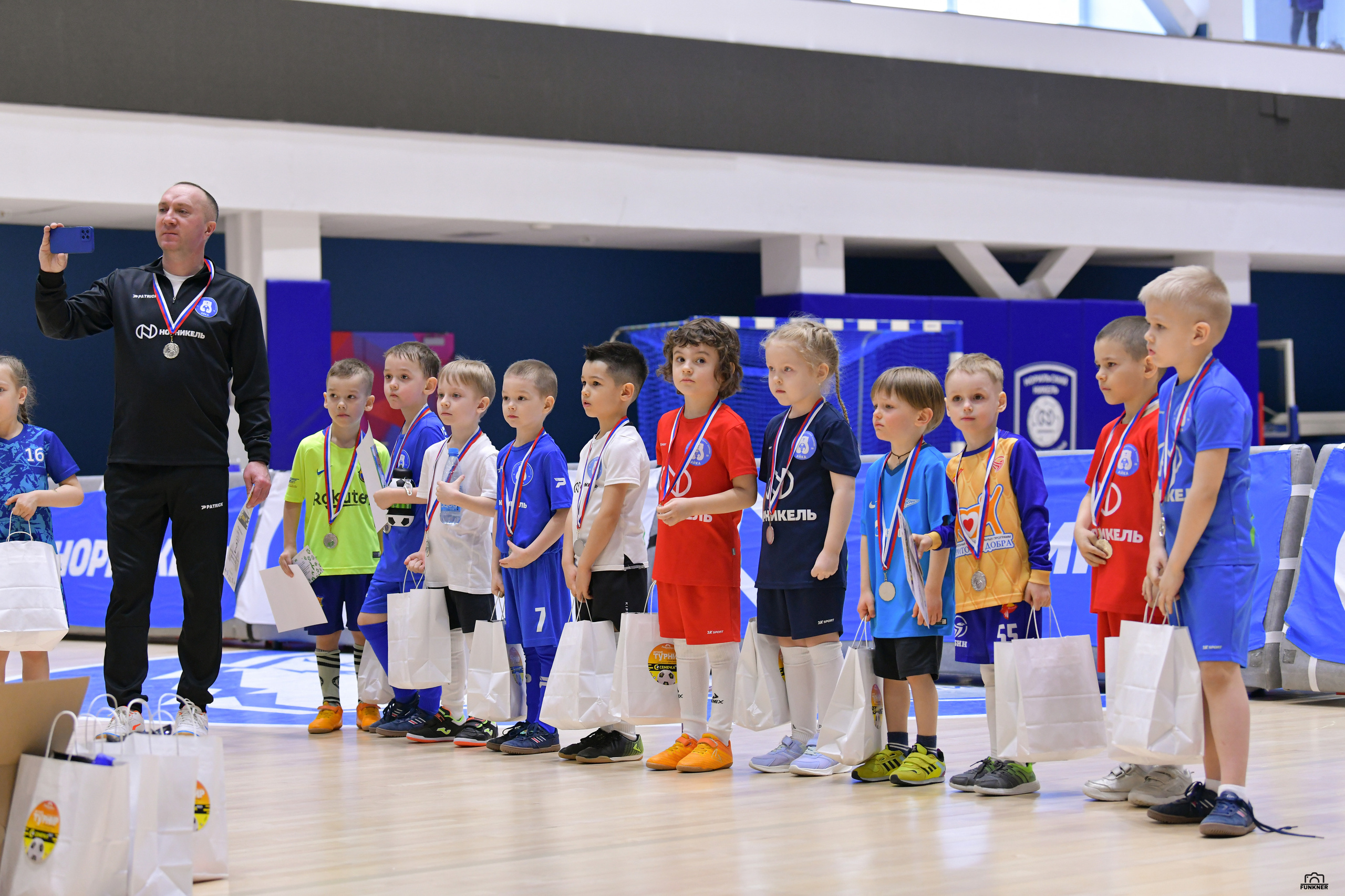 Турнир «Семечка» мини-футбол. Свой взгляд через объектив